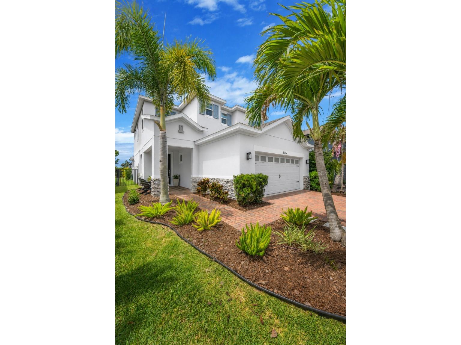6135 Voyagers Place Apollo Beach FL 33572 TB8518189 image1