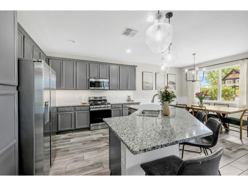 6135 Voyagers Place Apollo Beach FL 33572 TB8518189 image13