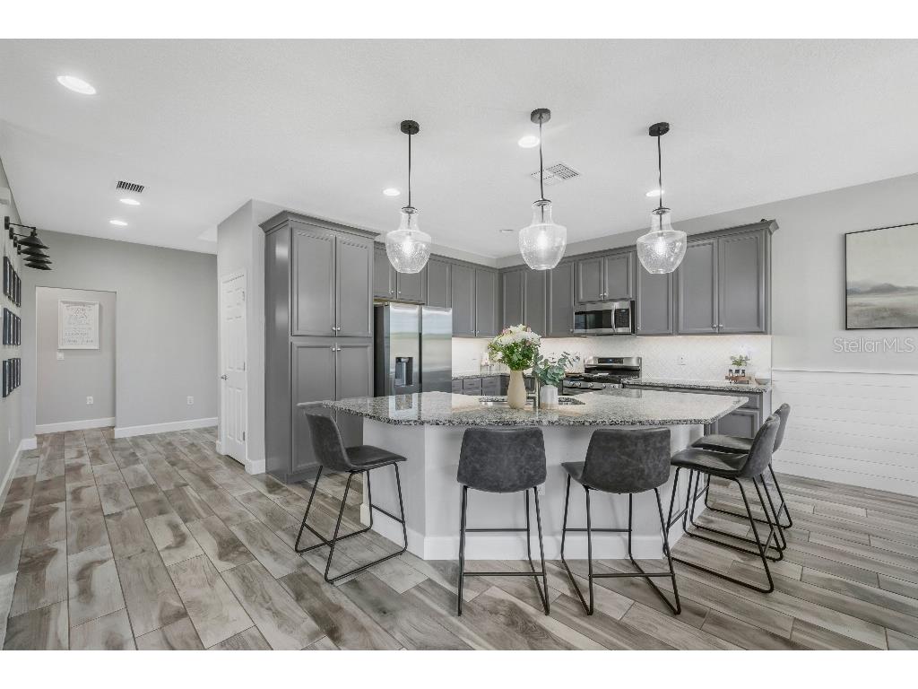 6135 Voyagers Place Apollo Beach FL 33572 TB8518189 image16
