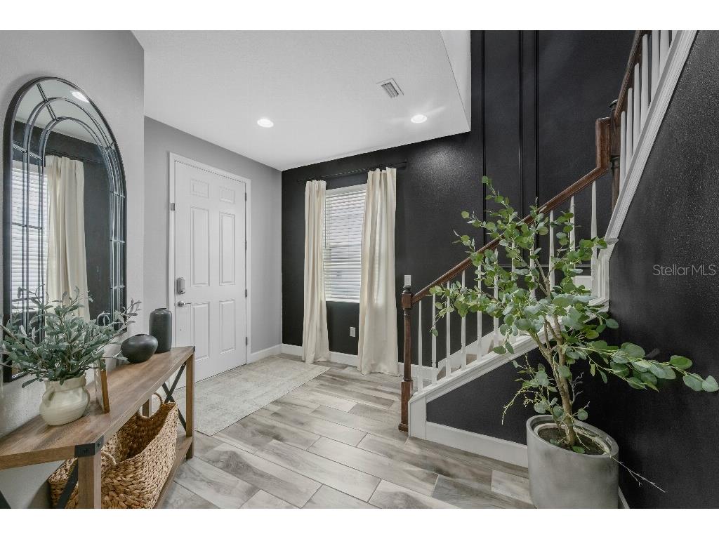 6135 Voyagers Place Apollo Beach FL 33572 TB8518189 image6
