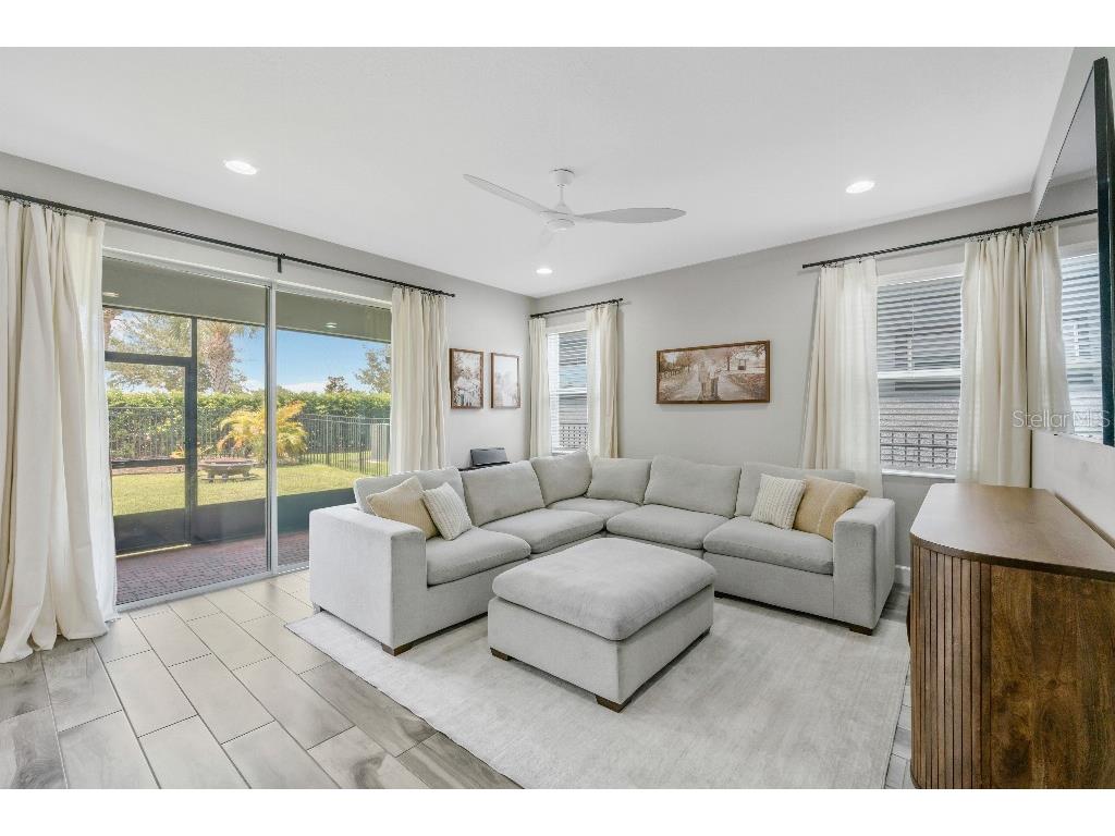 6135 Voyagers Place Apollo Beach FL 33572 TB8518189 image7