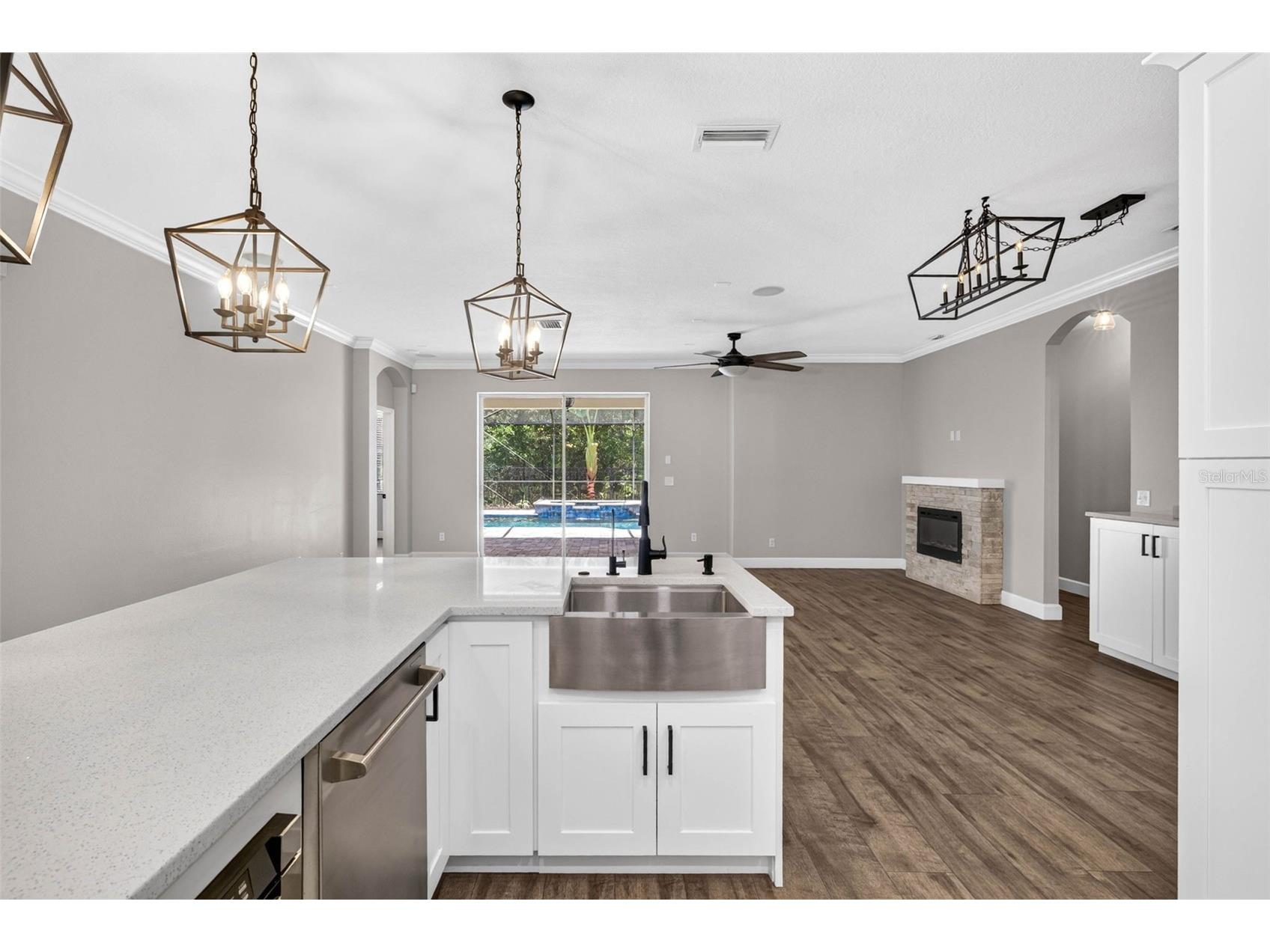 6135 Whimbrelwood Drive Lithia FL 33547 TB8528075 image19