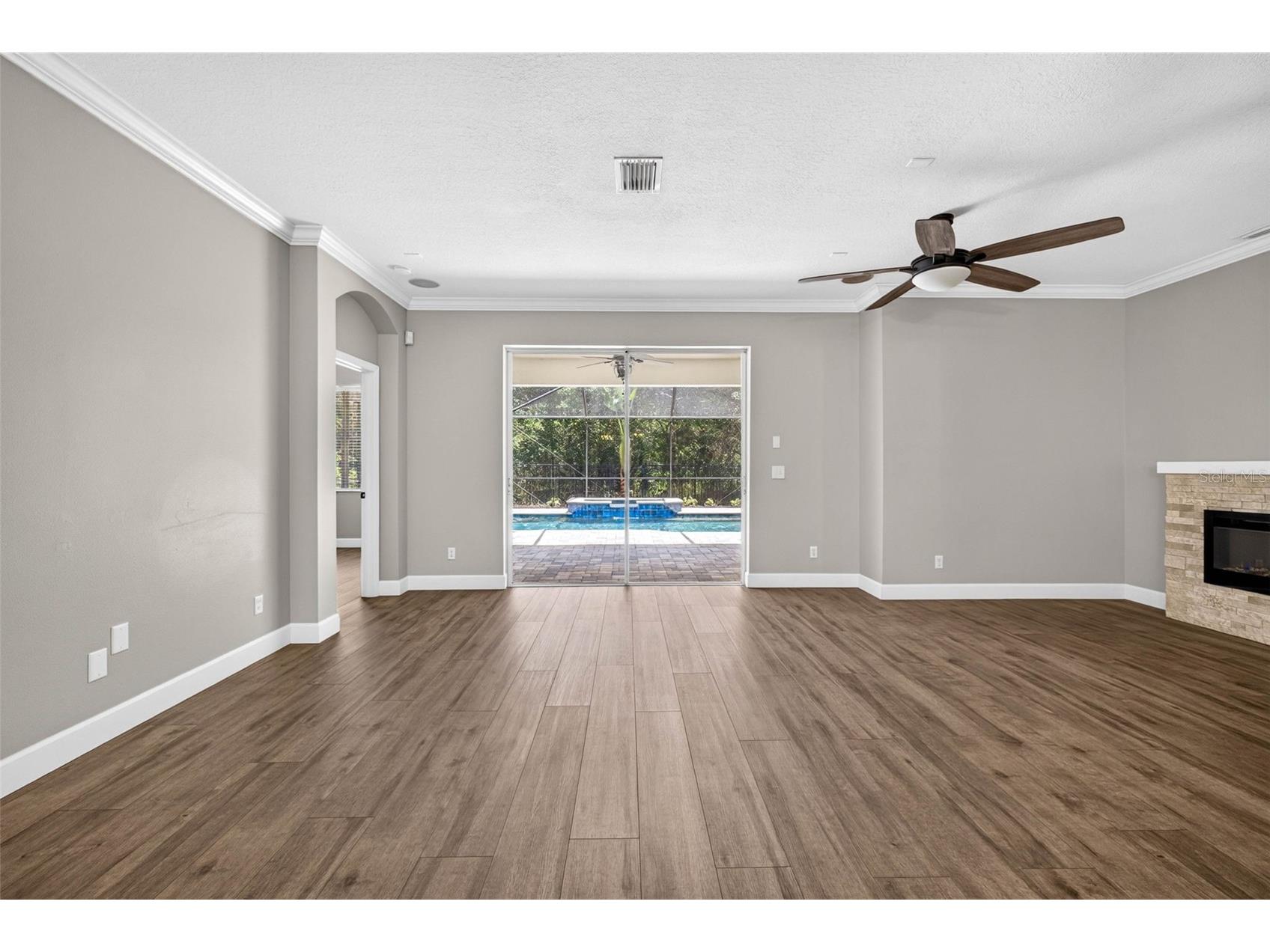 6135 Whimbrelwood Drive Lithia FL 33547 TB8528075 image24