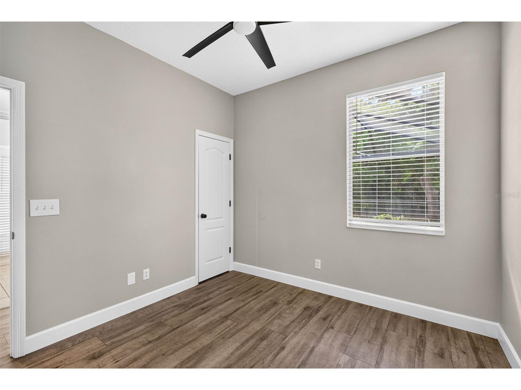 6135 Whimbrelwood Drive Lithia FL 33547 TB8528075 image32