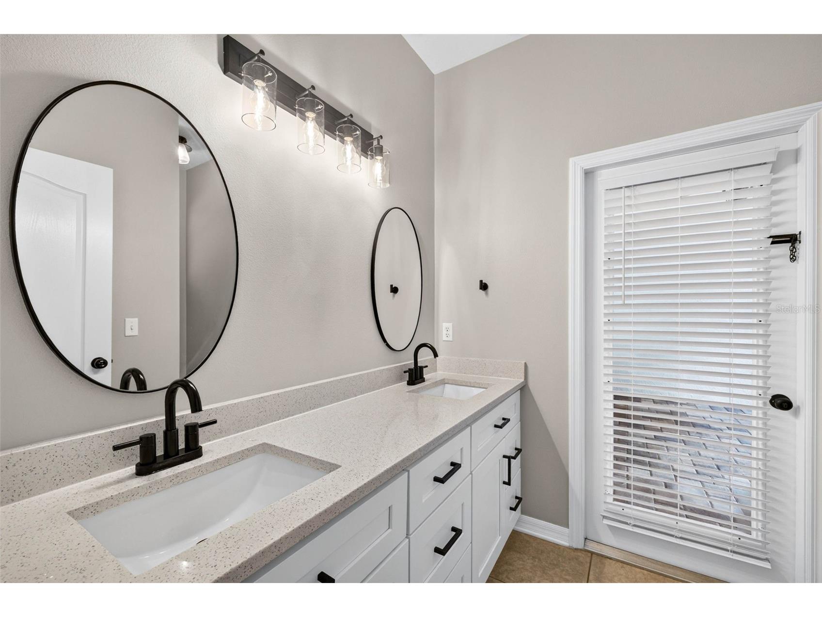 6135 Whimbrelwood Drive Lithia FL 33547 TB8528075 image36