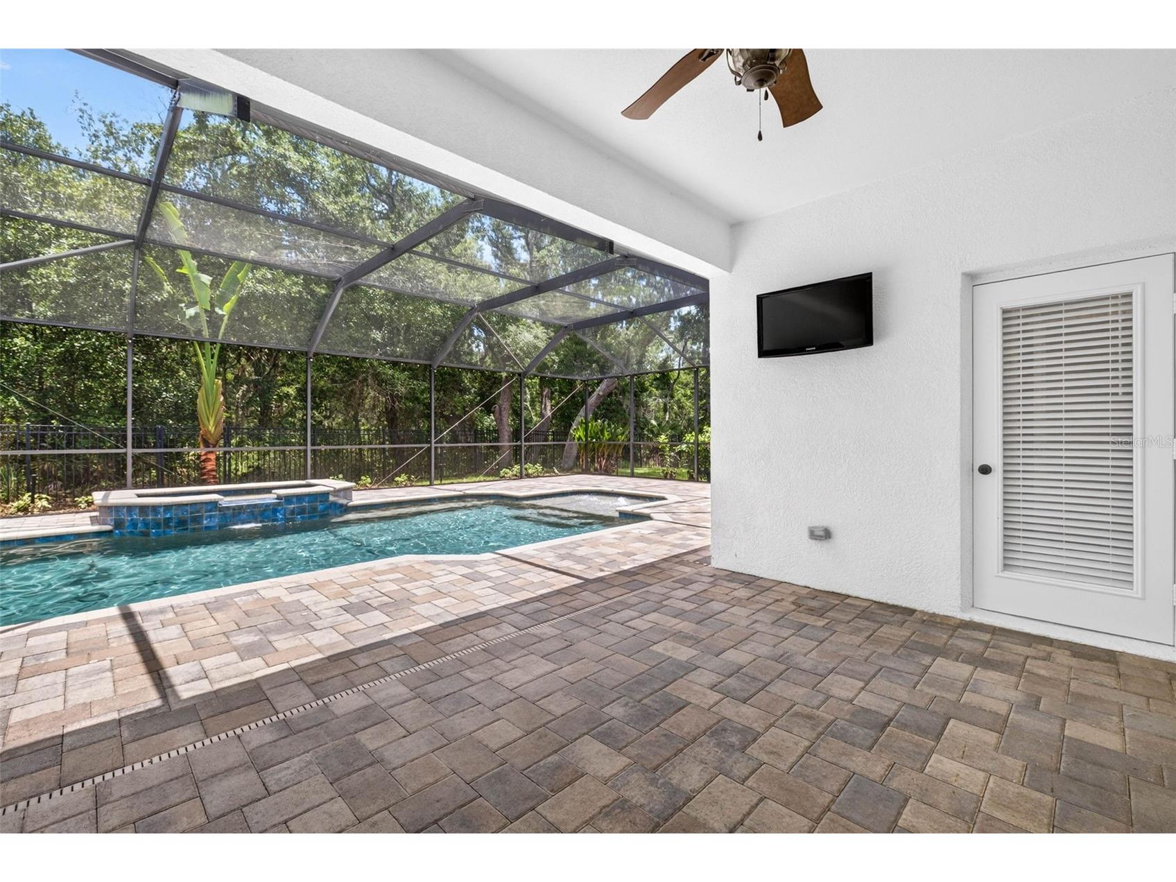 6135 Whimbrelwood Drive Lithia FL 33547 TB8528075 image53