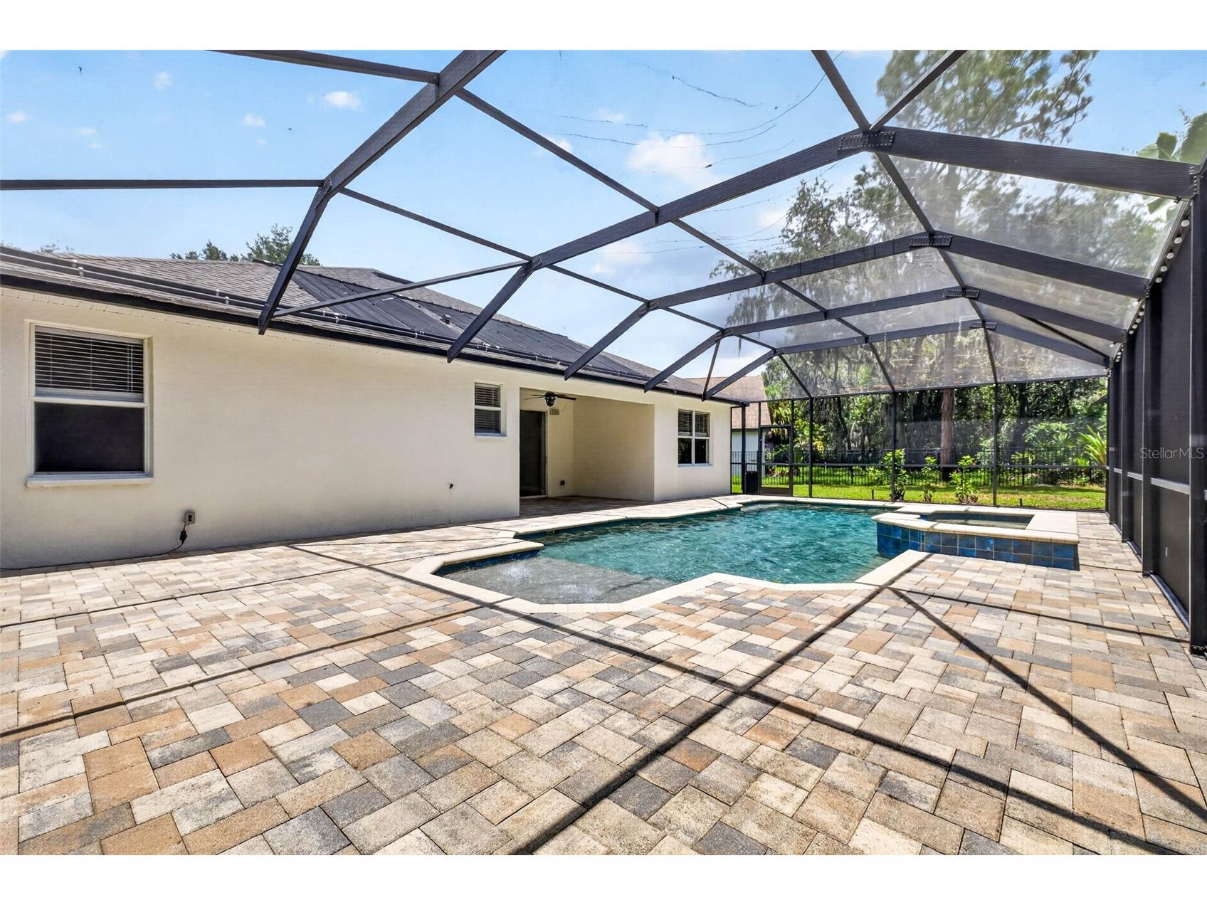 6135 Whimbrelwood Drive Lithia FL 33547 TB8528075 image56