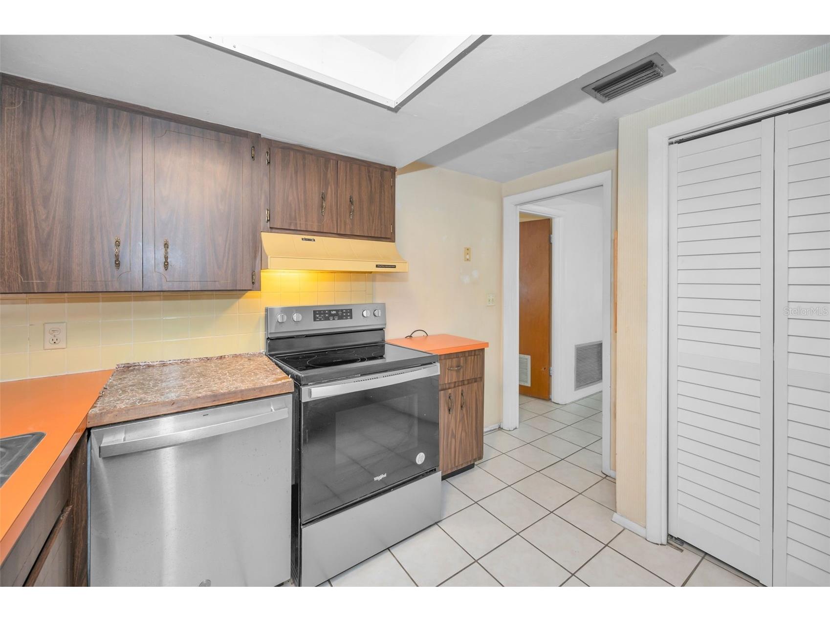 6136 11th Avenue New Port Richey FL 34653 TB8509087 image12