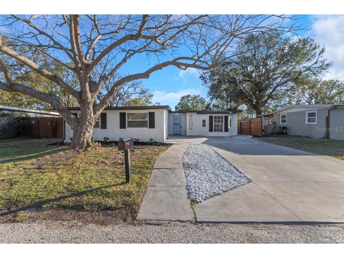 6136 56th Avenue N Saint Petersburg FL 33709 TB8378760 image1
