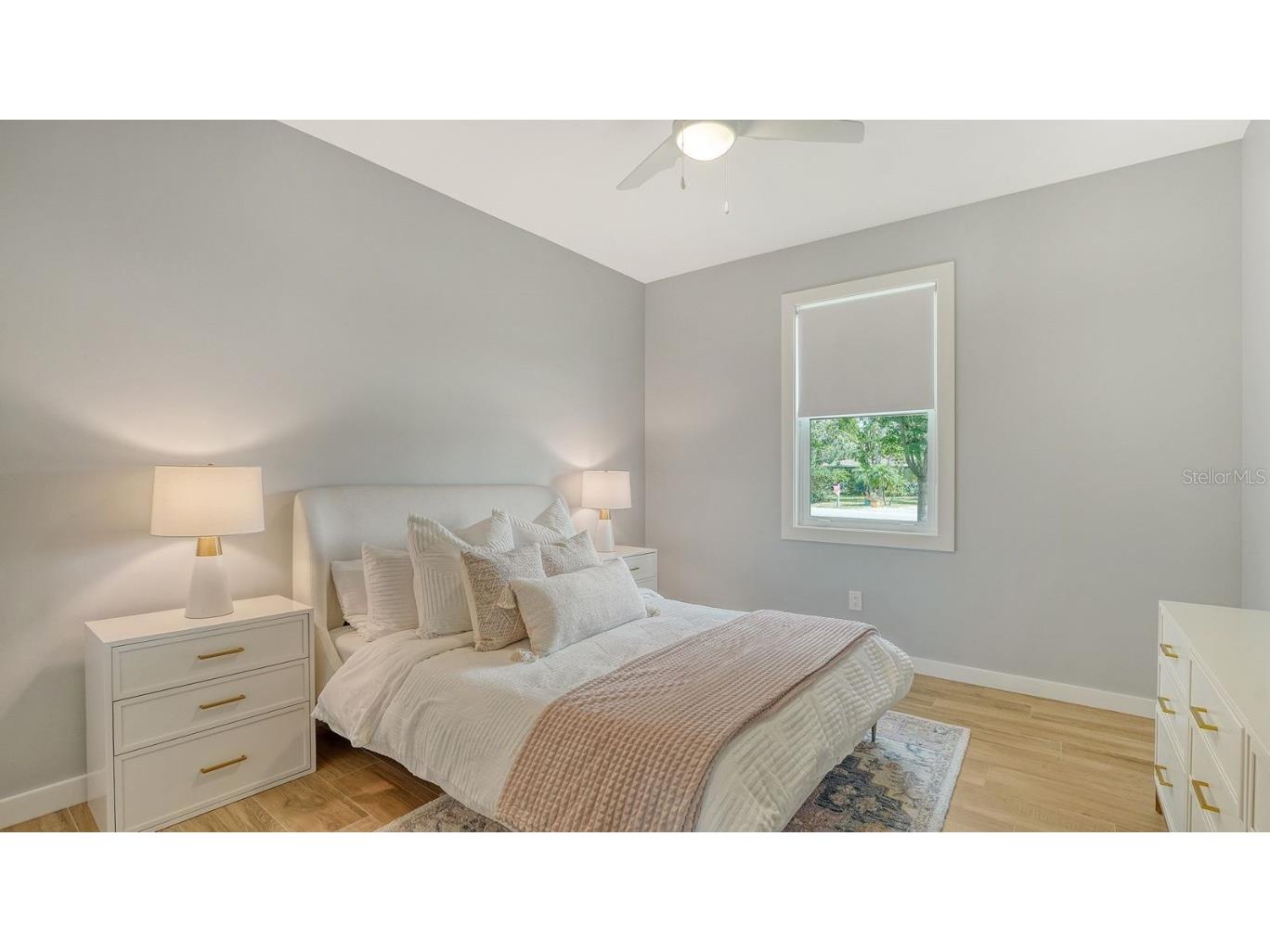 6136 Hollywood Boulevard Sarasota FL 34231 A4674886 image17