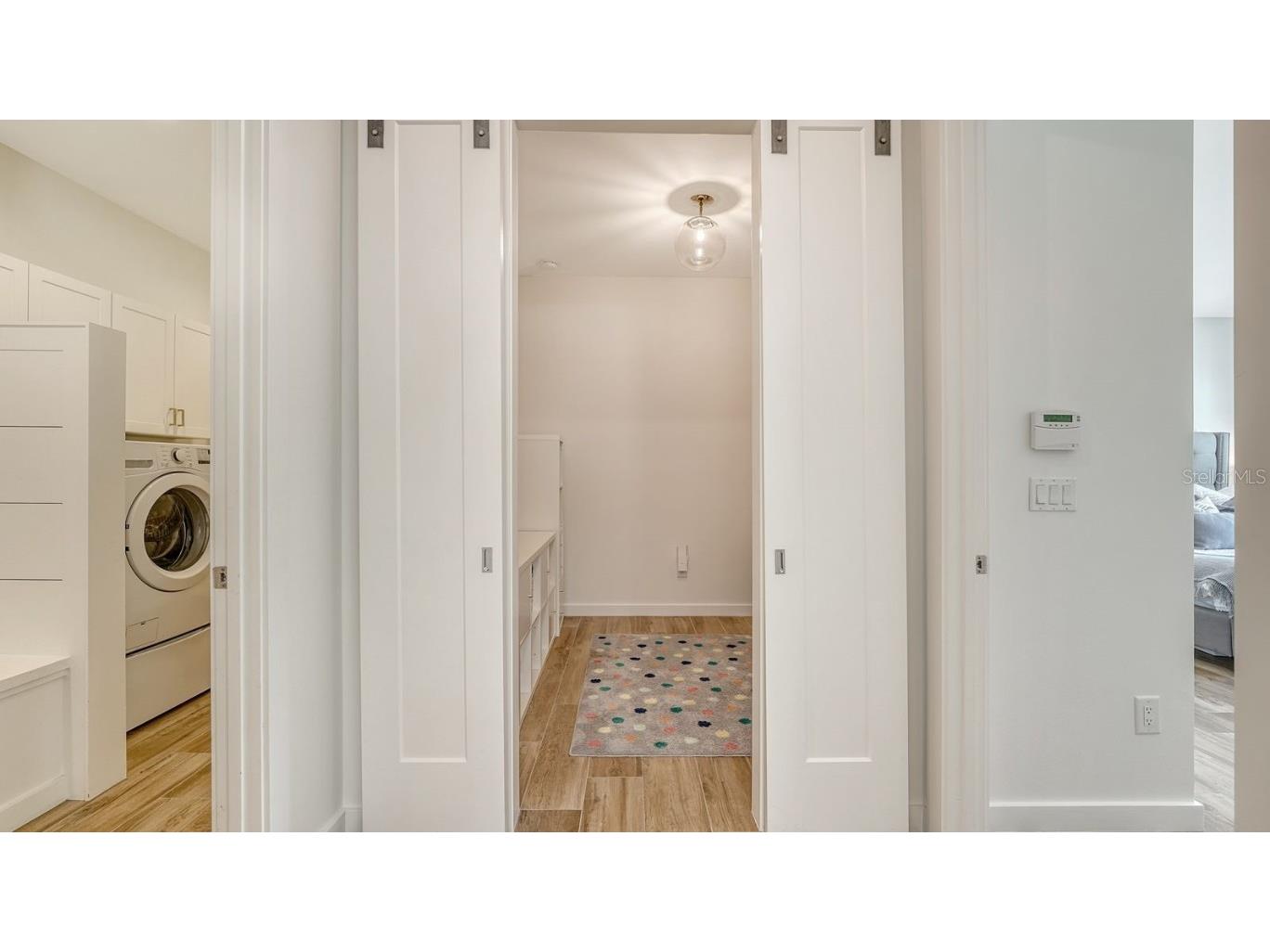 6136 Hollywood Boulevard Sarasota FL 34231 A4674886 image23