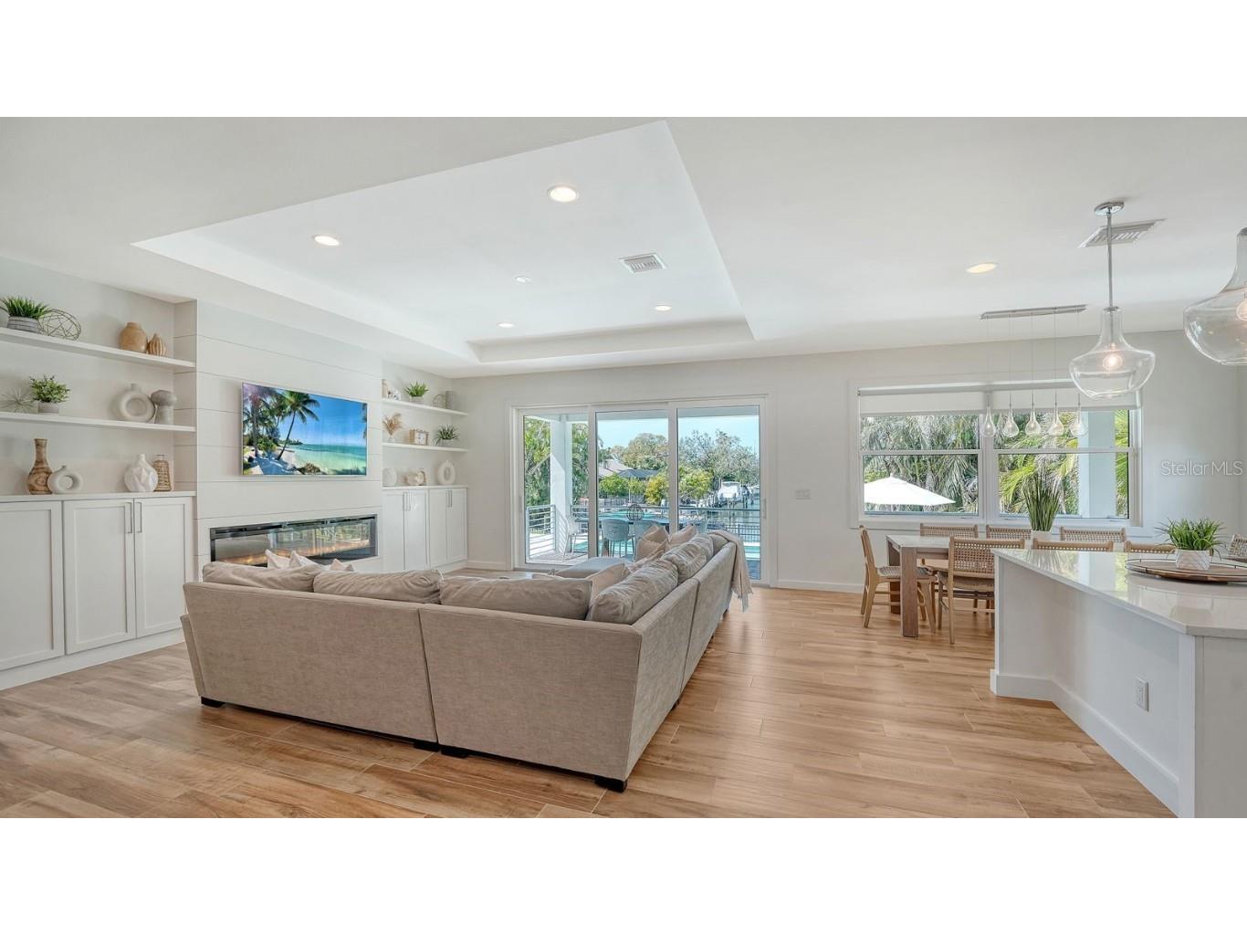 6136 Hollywood Boulevard Sarasota FL 34231 A4674886 image6