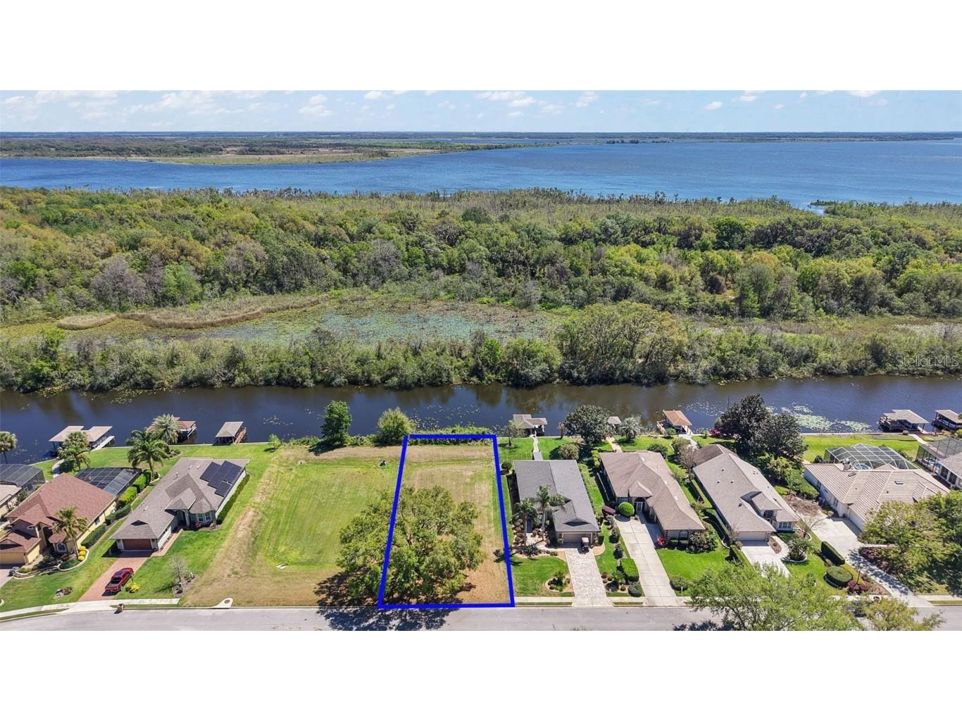 6136 Landings Boulevard Lady Lake FL 32159 A4645322 image1