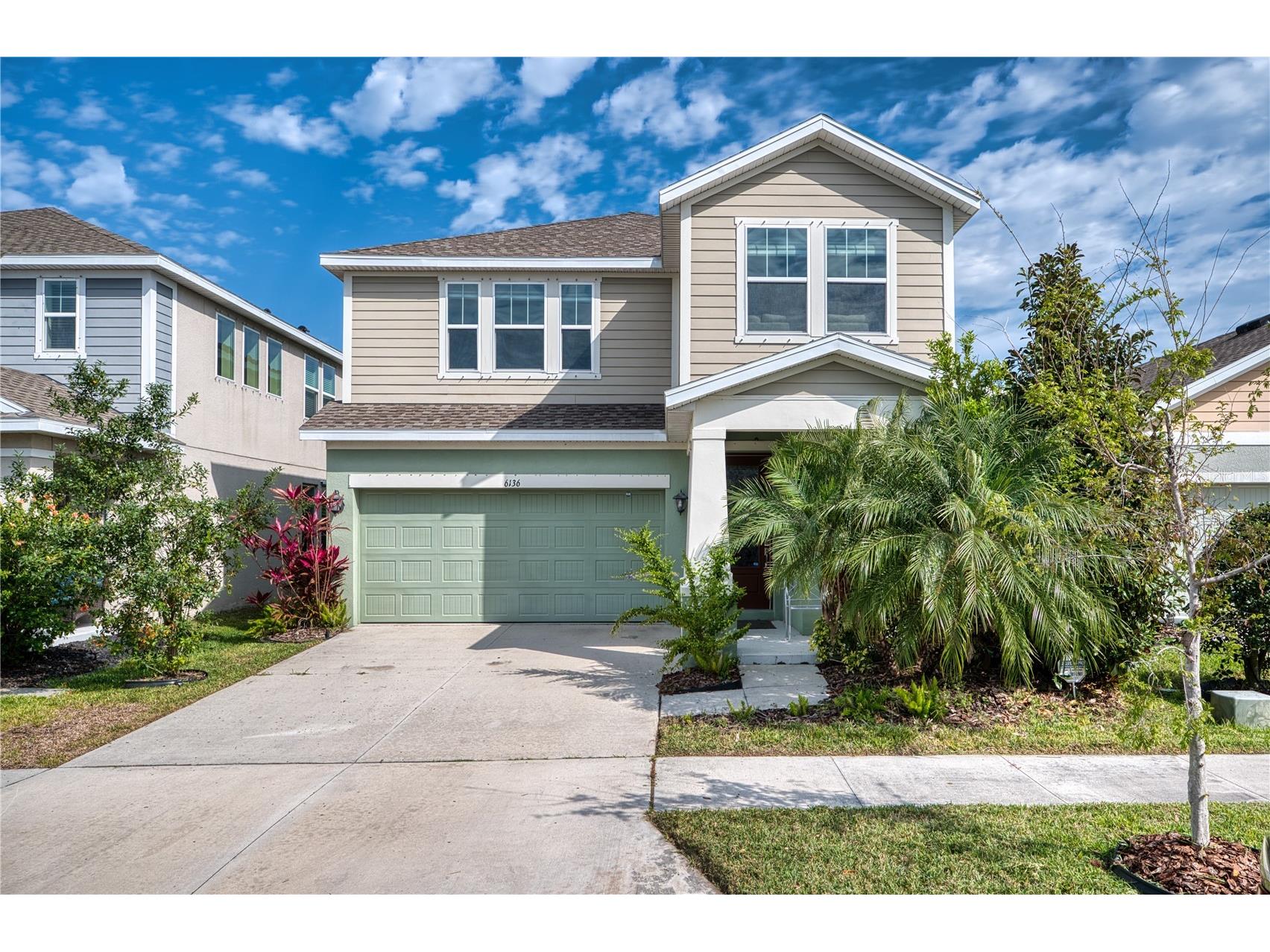 6136 Voyagers Place Apollo Beach FL 33572 A4686084 image1