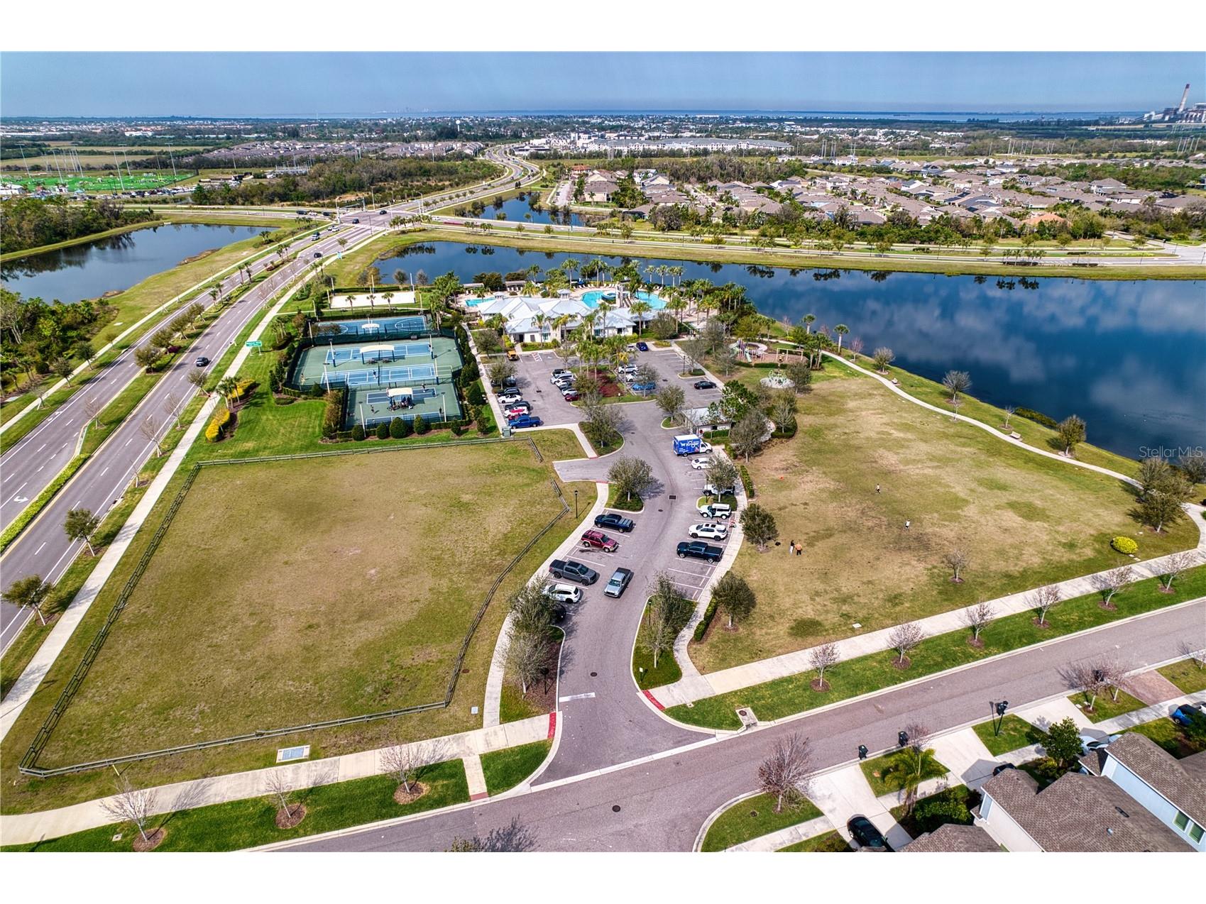 6136 Voyagers Place Apollo Beach FL 33572 A4686084 image32
