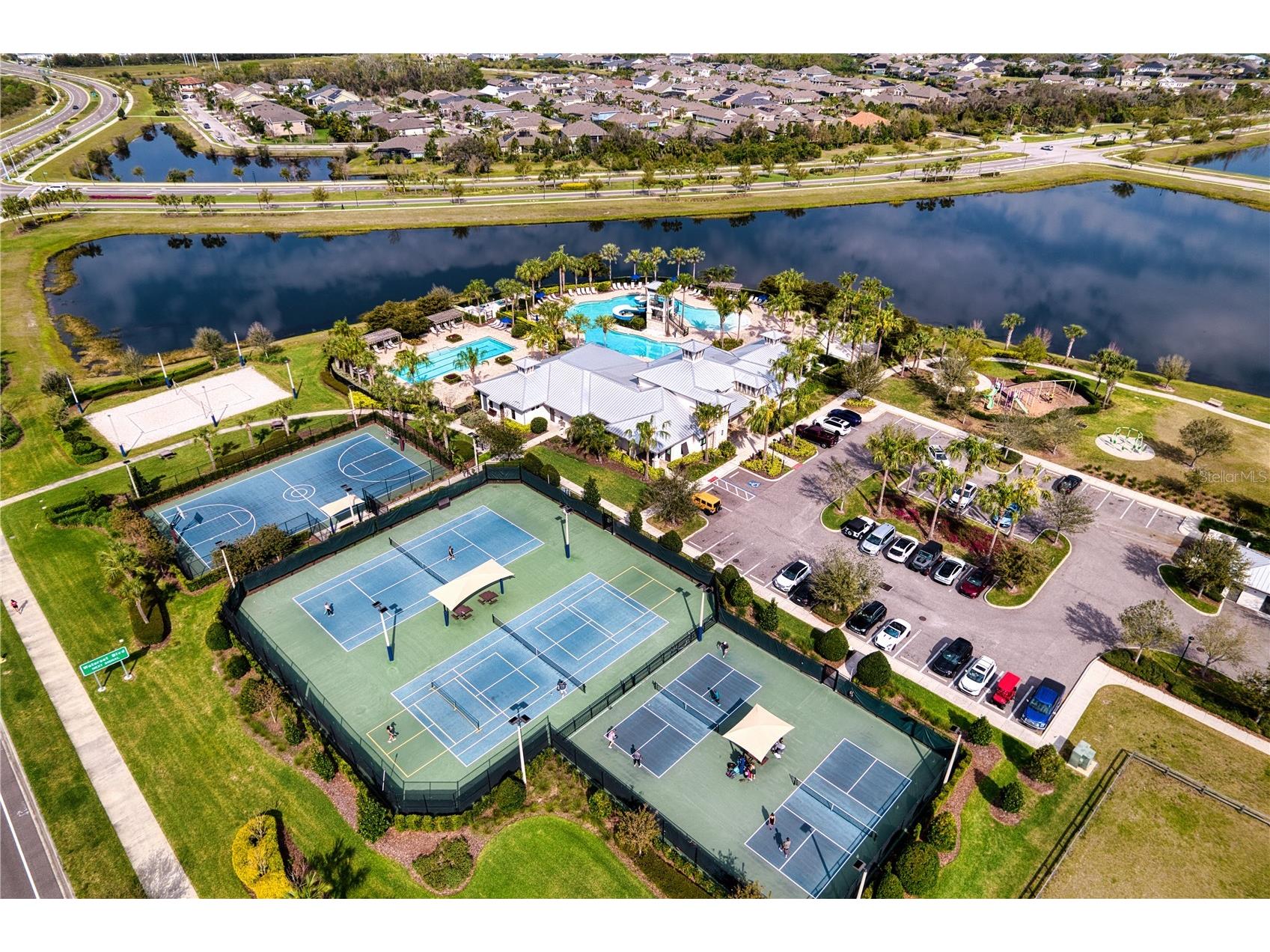 6136 Voyagers Place Apollo Beach FL 33572 A4686084 image33