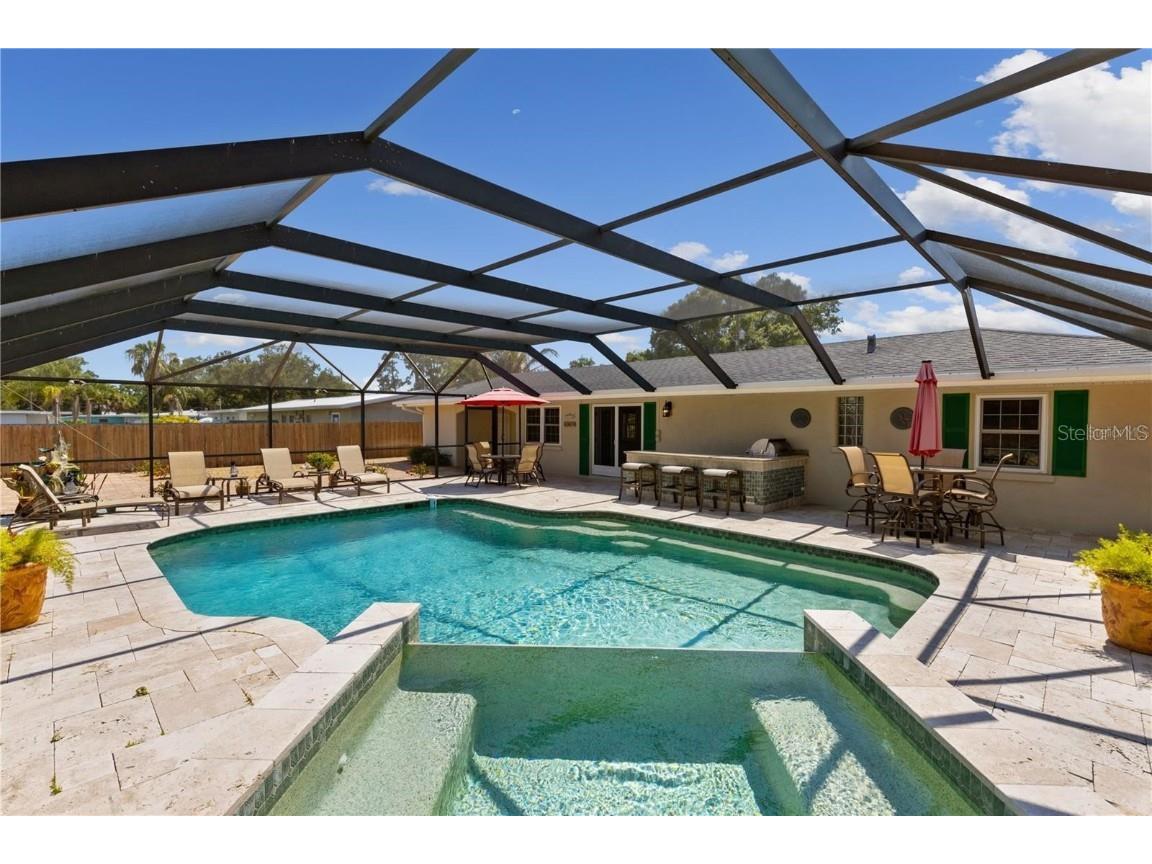 6139 Hollywood Boulevard Sarasota FL 34231 A4643790 image2