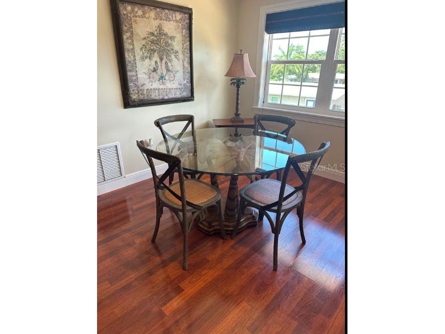 6139 Hollywood Boulevard Sarasota FL 34231 A4643790 image23