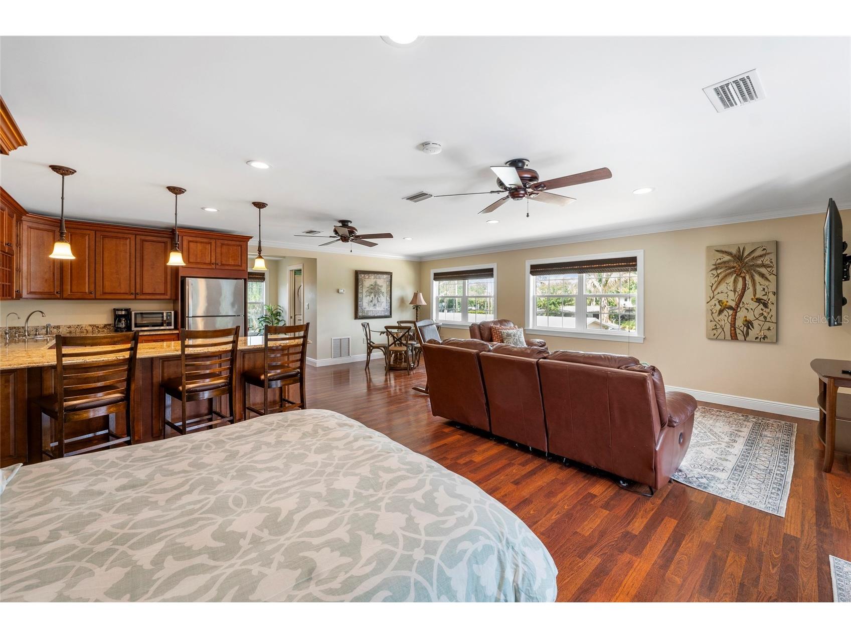 6139 Hollywood Boulevard Sarasota FL 34231 TB8512156 image47