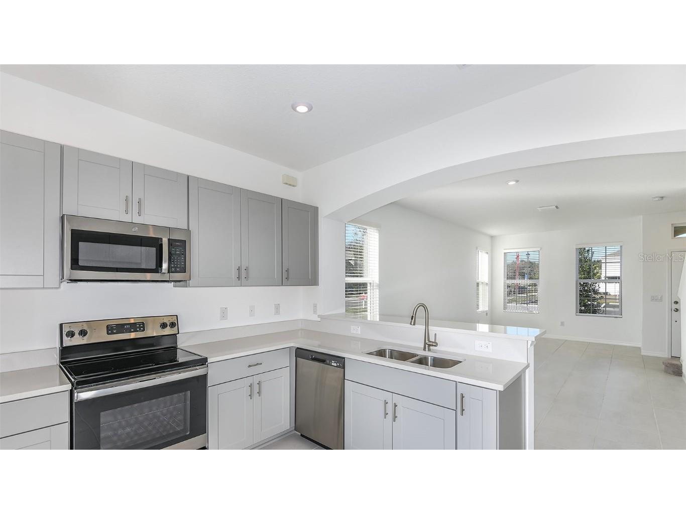 6139 Whetstone Court, Palmetto, FL, 34221 MLS T3514697 Edina Realty