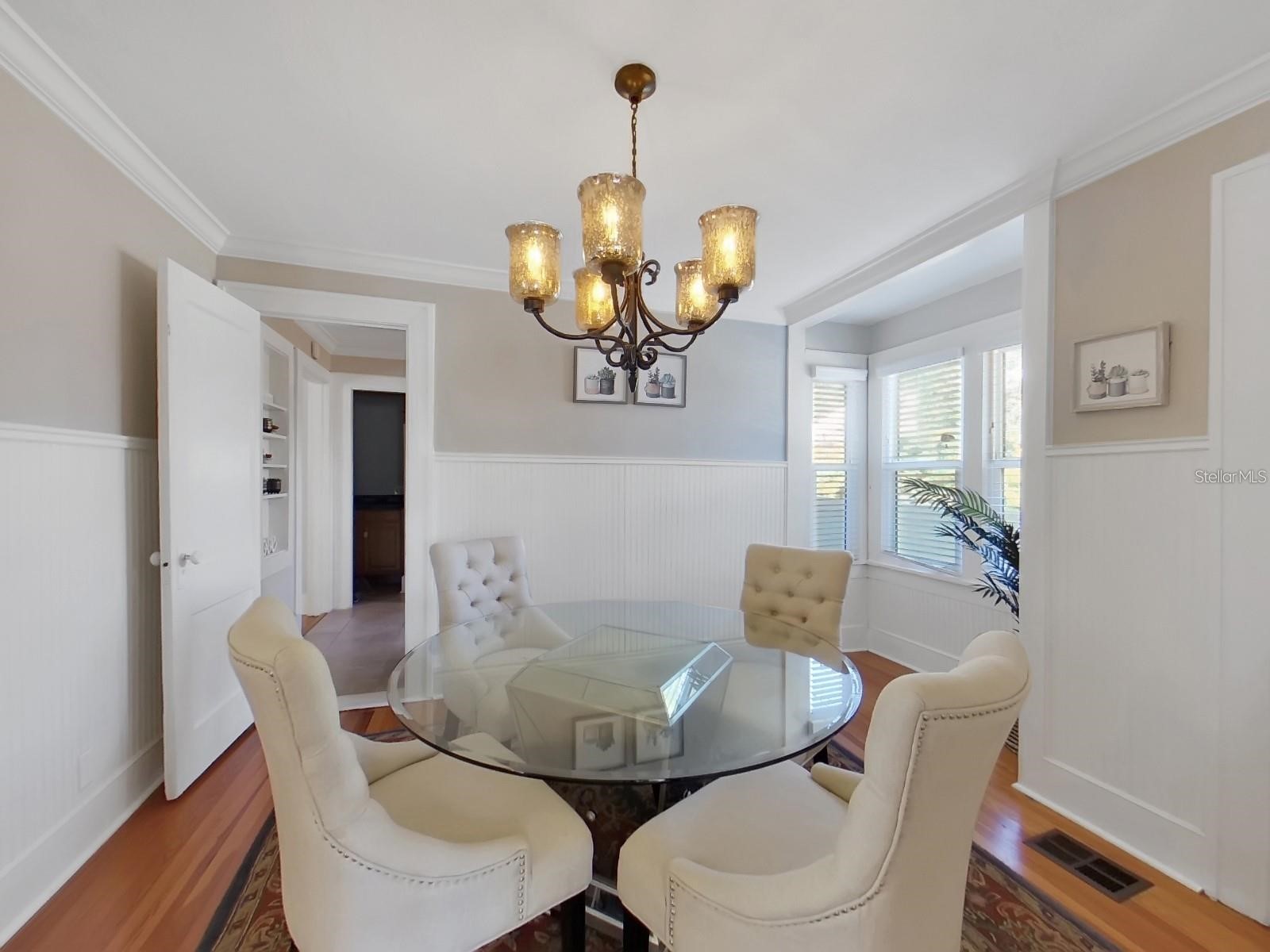 614 8th Street N Saint Petersburg FL 33701 TB8481948 image22