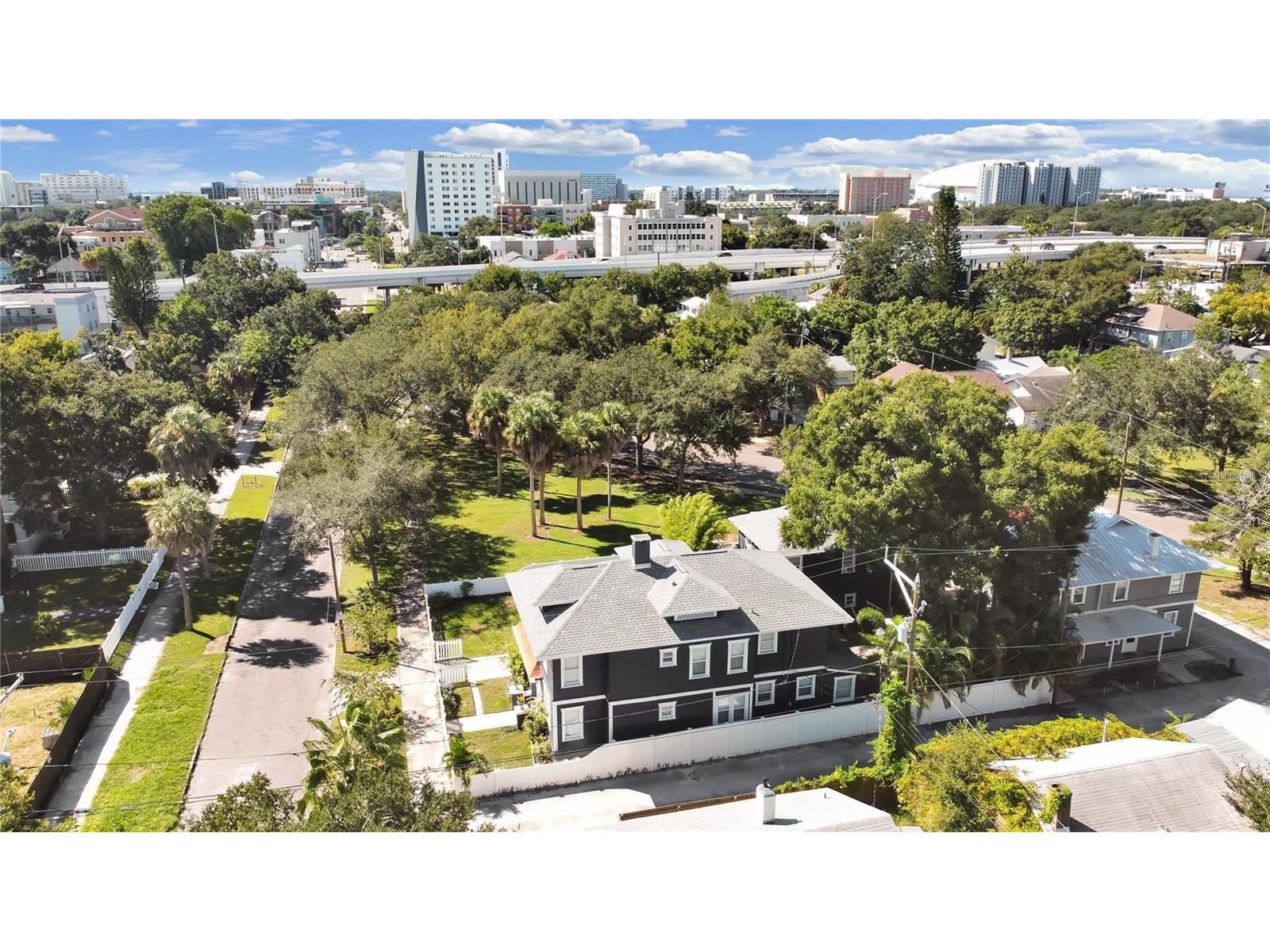 614 8th Street N Saint Petersburg FL 33701 TB8481948 image41