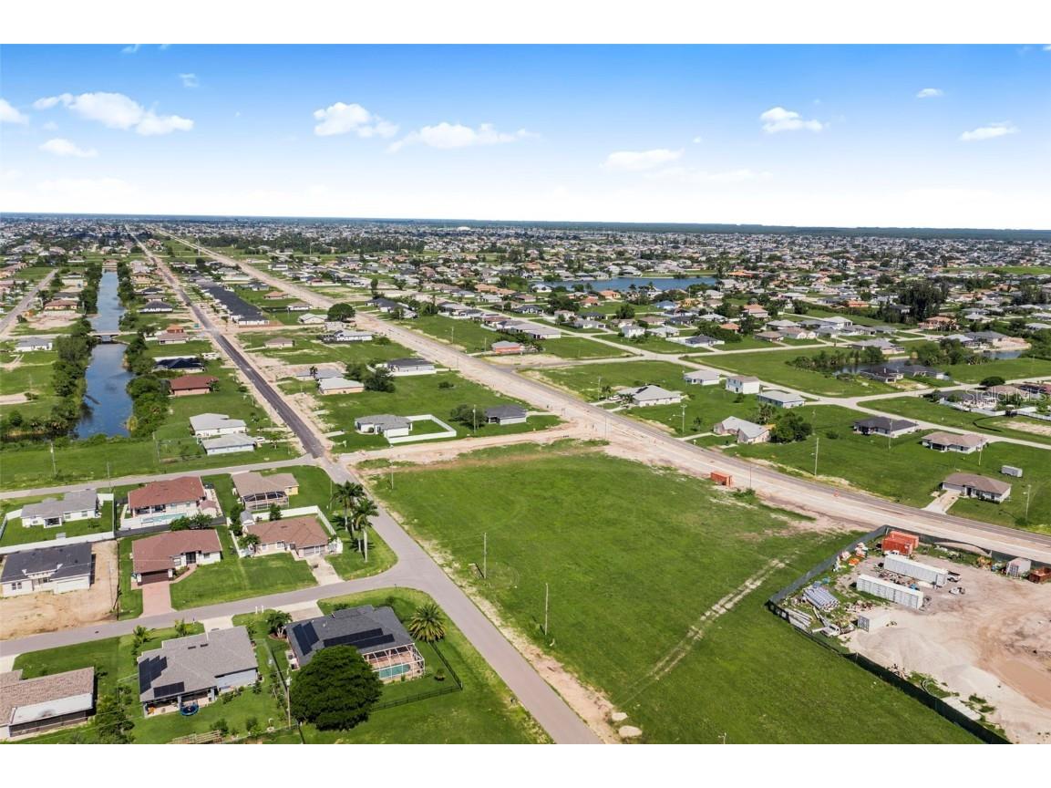 614 Diplomat Parkway E Cape Coral FL 33909 TB8417396 image8