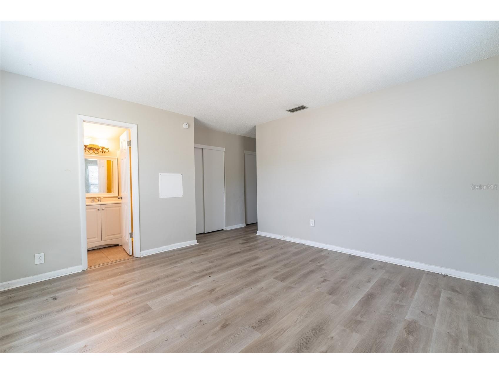 614 E Wheeler Road Seffner FL 33584 TB8511478 image13