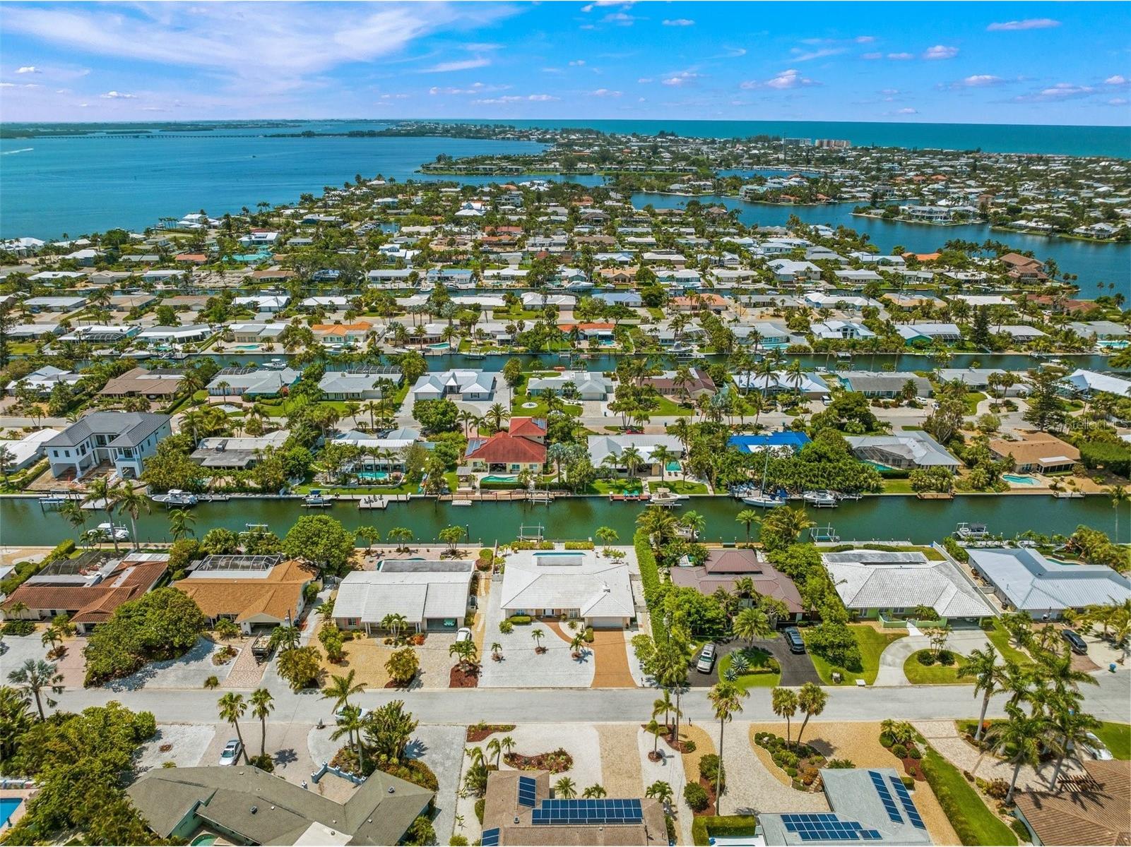 614 Gladstone Lane Holmes Beach FL 34217 - BIMINI BAY A4679247 image3