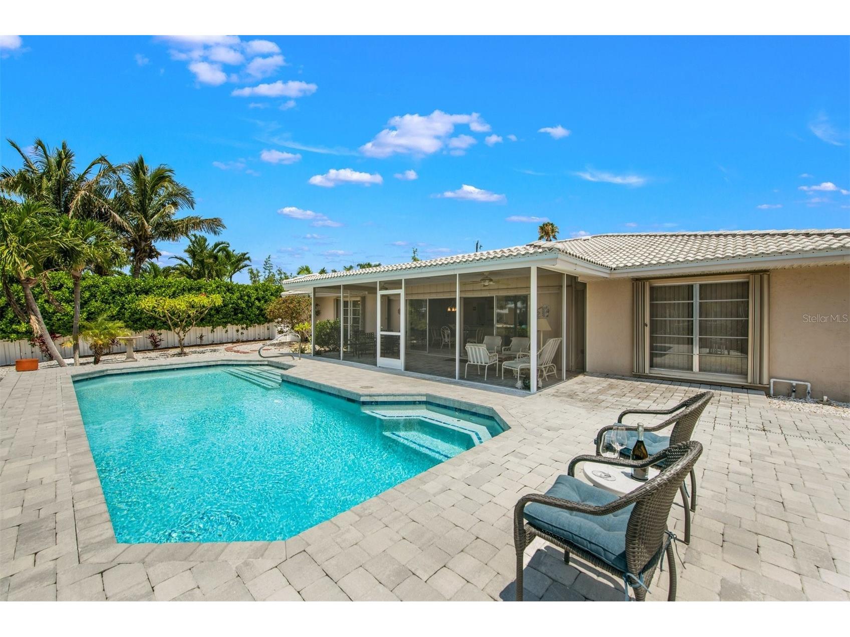 614 Gladstone Lane Holmes Beach FL 34217 - BIMINI BAY A4679247 image38
