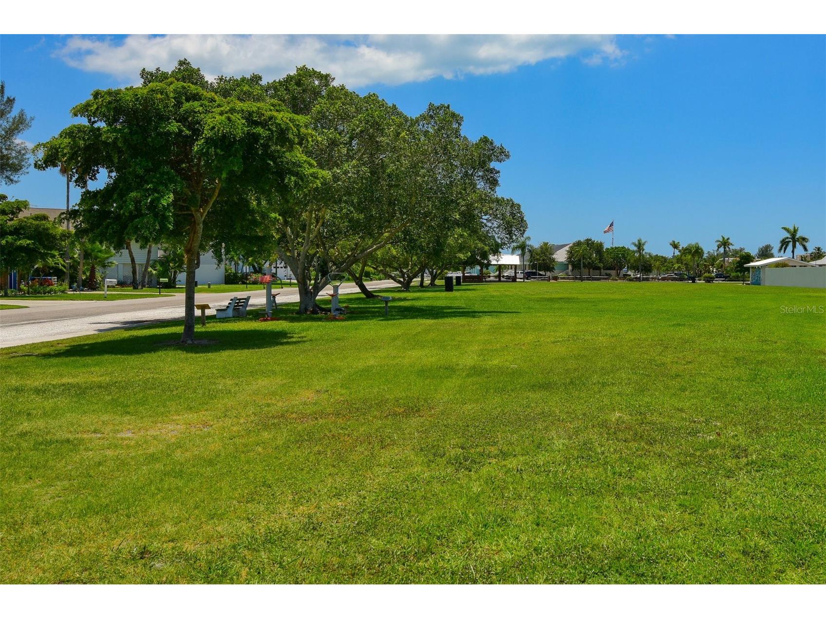 614 Gladstone Lane Holmes Beach FL 34217 - BIMINI BAY A4679247 image54