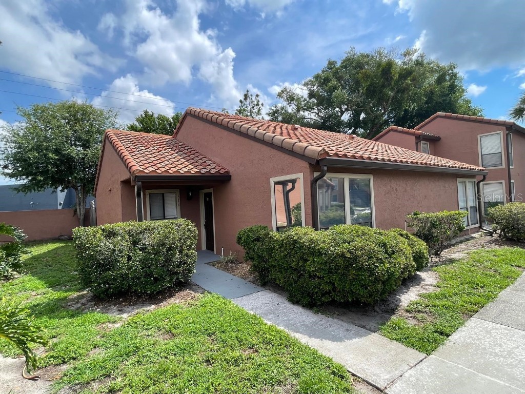 614 Grenadine Court #614 Winter Park FL 32792 MLS: O6215437