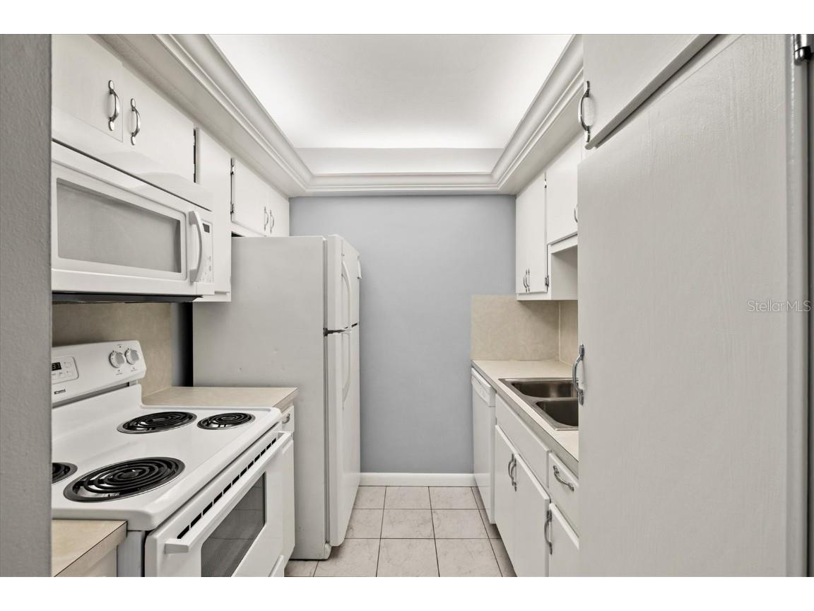 614 Guild Drive #10 Venice FL 34285 N6139398 image2