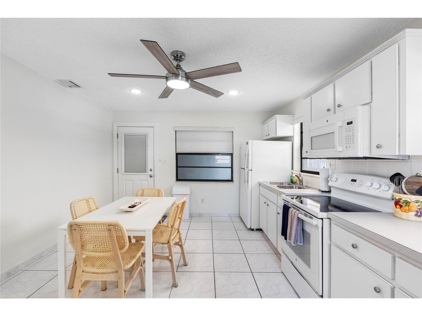 614 Gulf Boulevard #9 Indian Rocks Beach FL 33785 TB8507122 image19