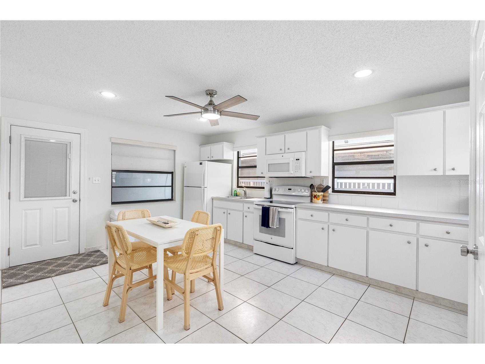614 Gulf Boulevard #9 Indian Rocks Beach FL 33785 TB8507122 image20