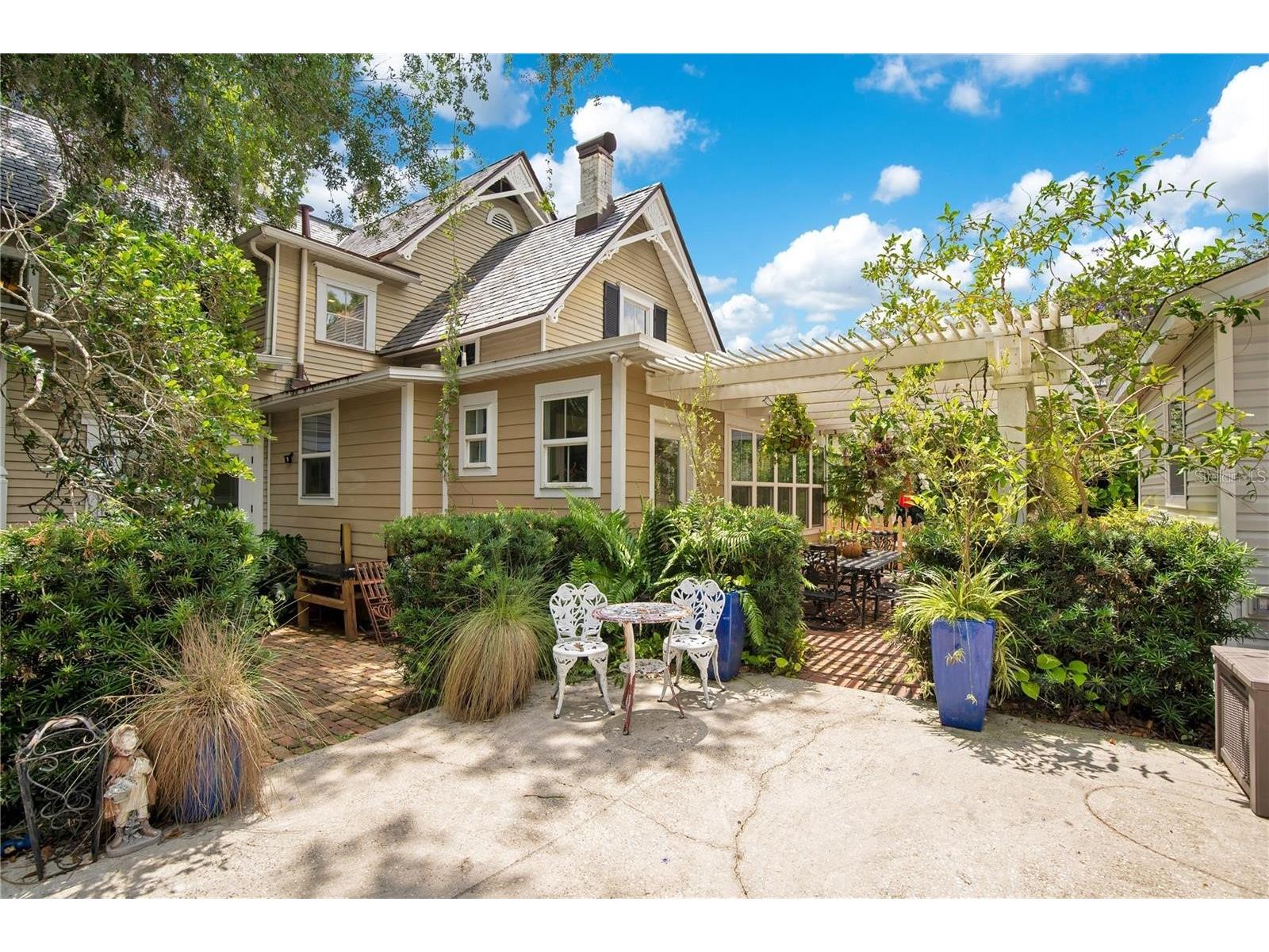 614 Lake Avenue Orlando FL 32801 O6384827 image78