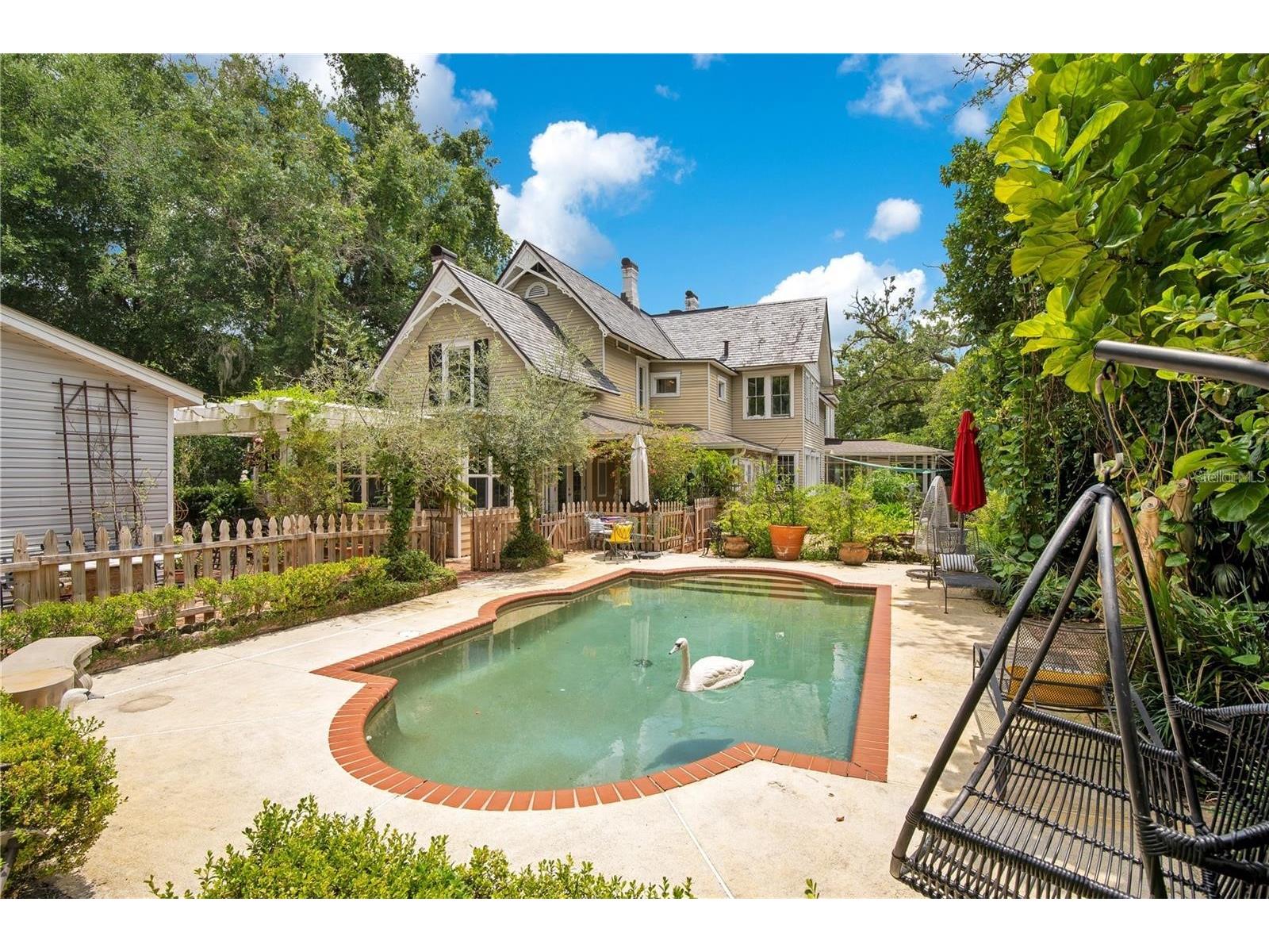 614 Lake Avenue Orlando FL 32801 O6384827 image83