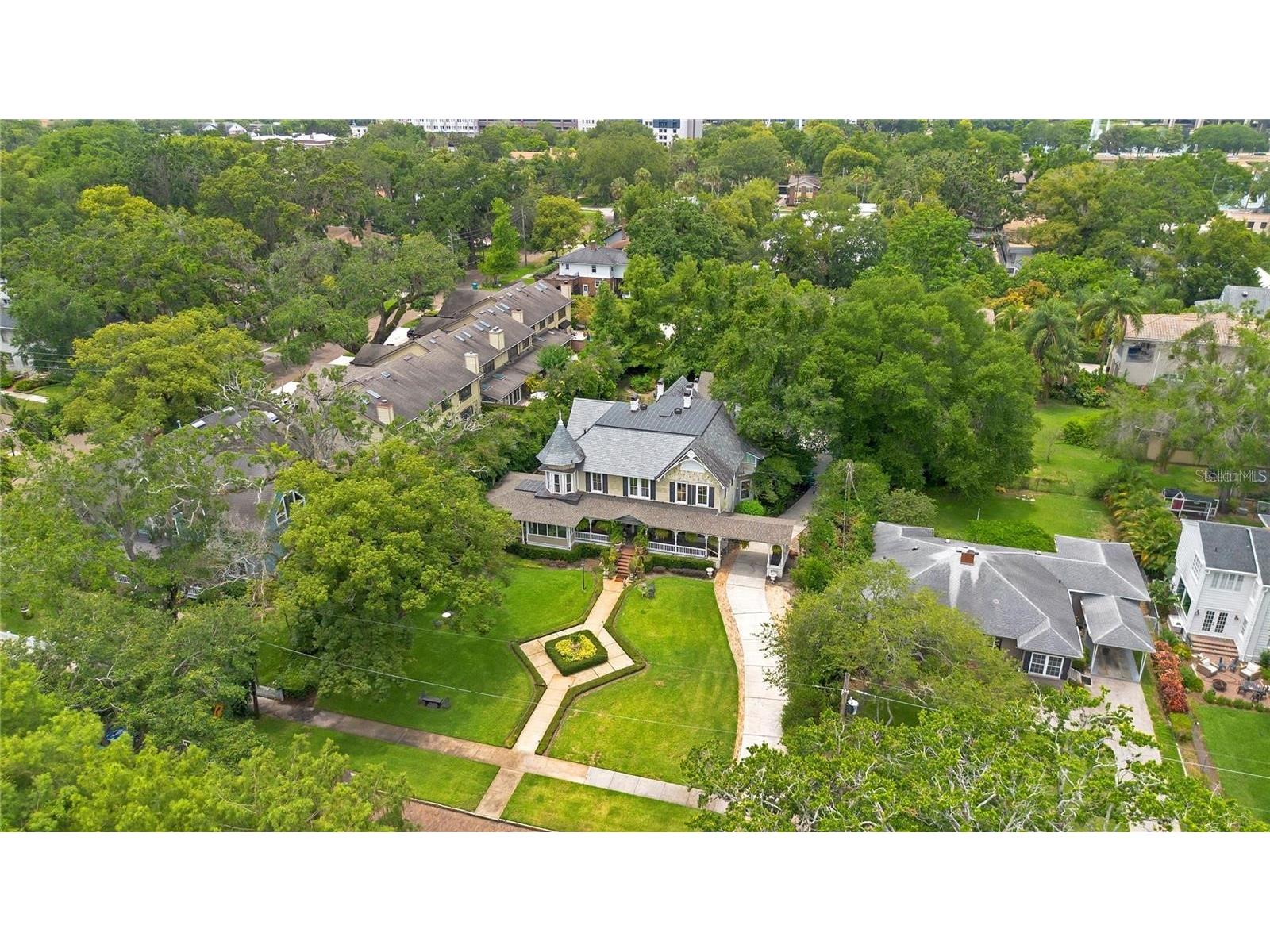 614 Lake Avenue Orlando FL 32801 O6384827 image90