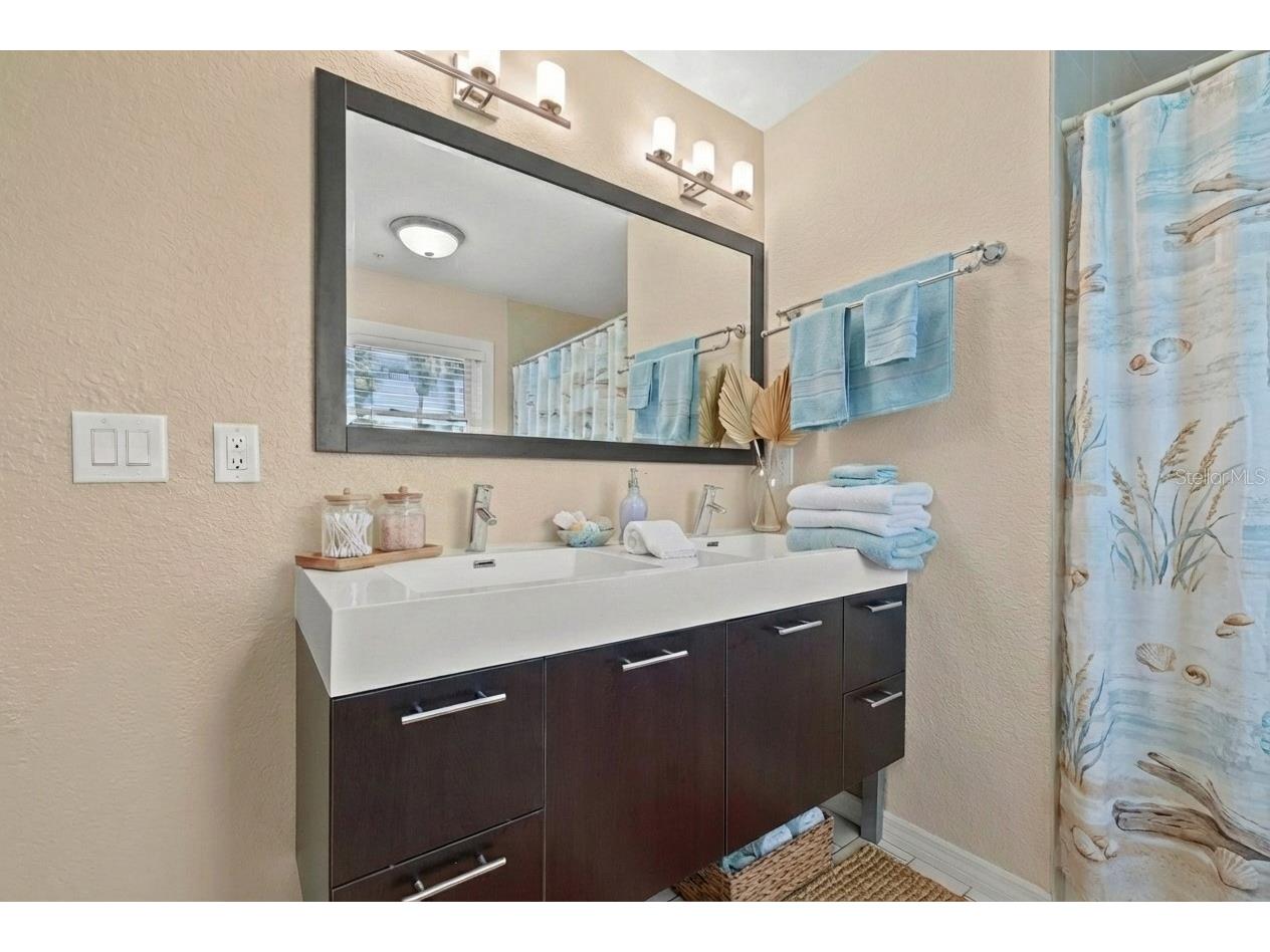 614 Norton Street Longboat Key FL 34228 TB8470030 image23