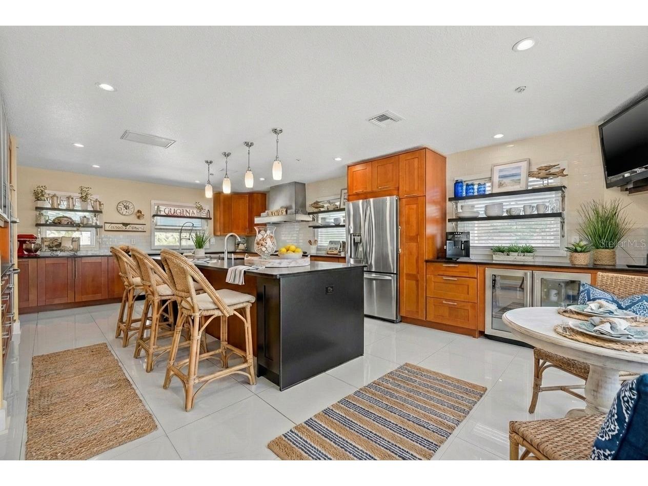 614 Norton Street Longboat Key FL 34228 TB8470030 image9