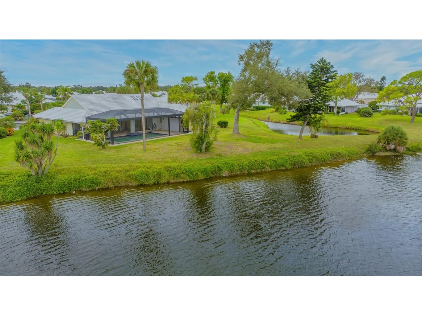 614 Paget Drive Venice FL 34293 A4590425 image1