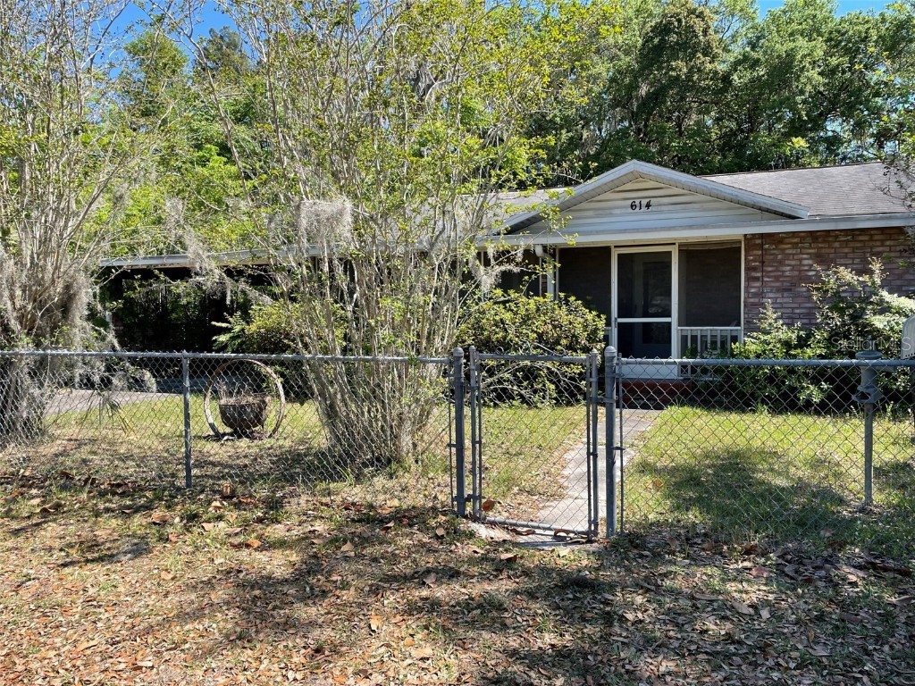 614 Powell Street Wildwood FL 34785 W7855778 image1