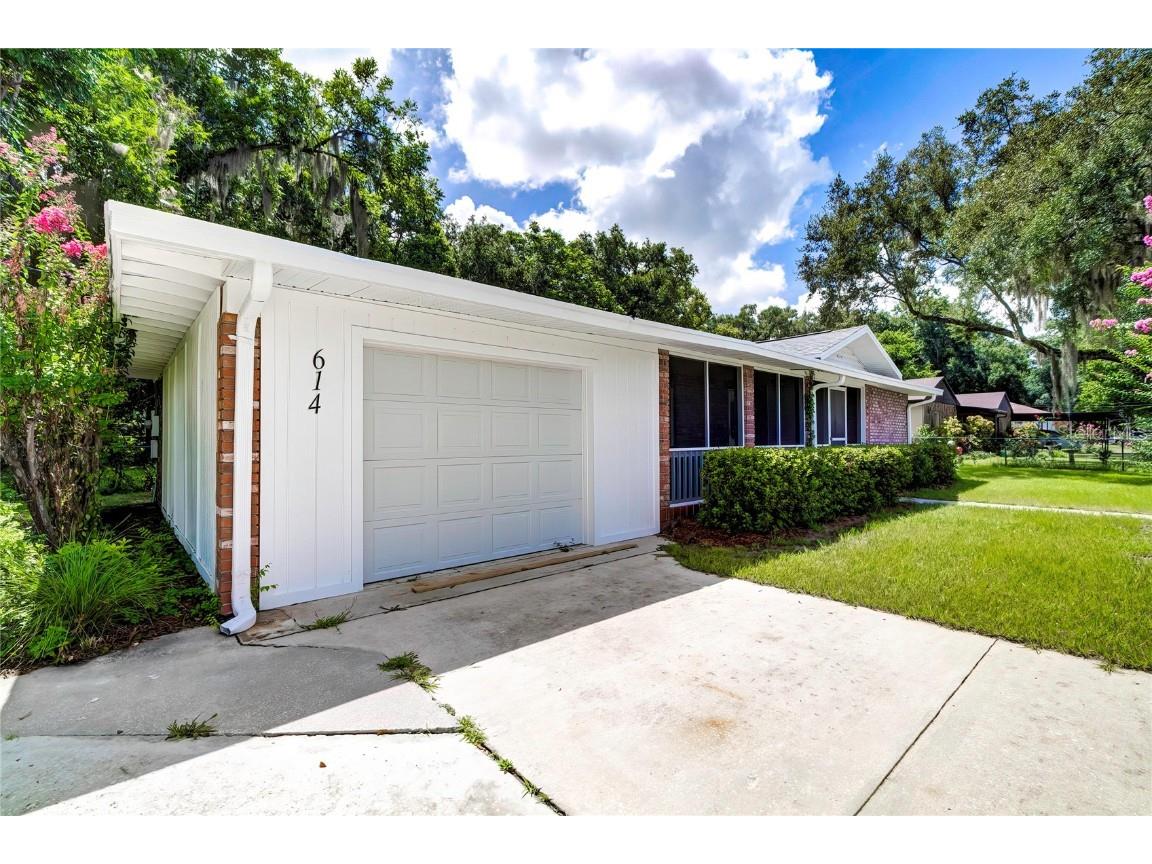 614 Powell Street Wildwood FL 34785 W7879849 image5