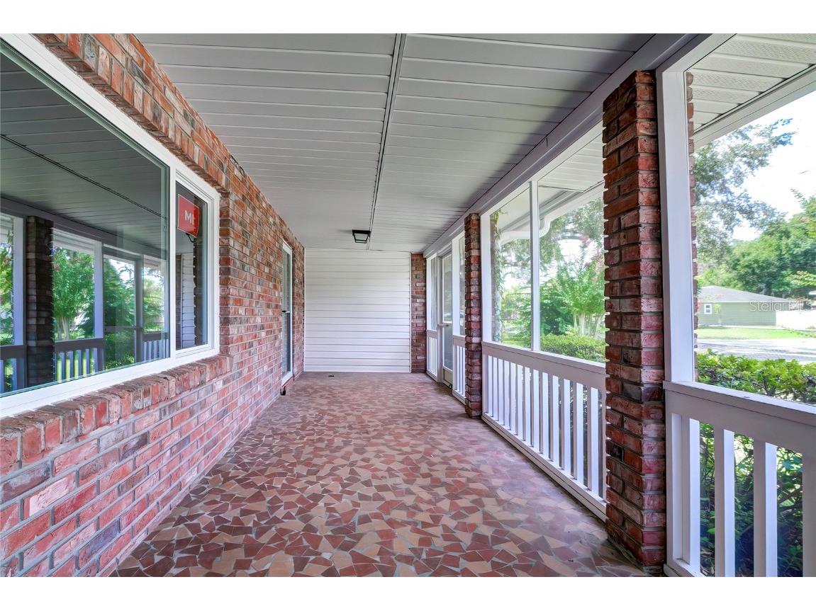 614 Powell Street Wildwood FL 34785 W7879849 image6