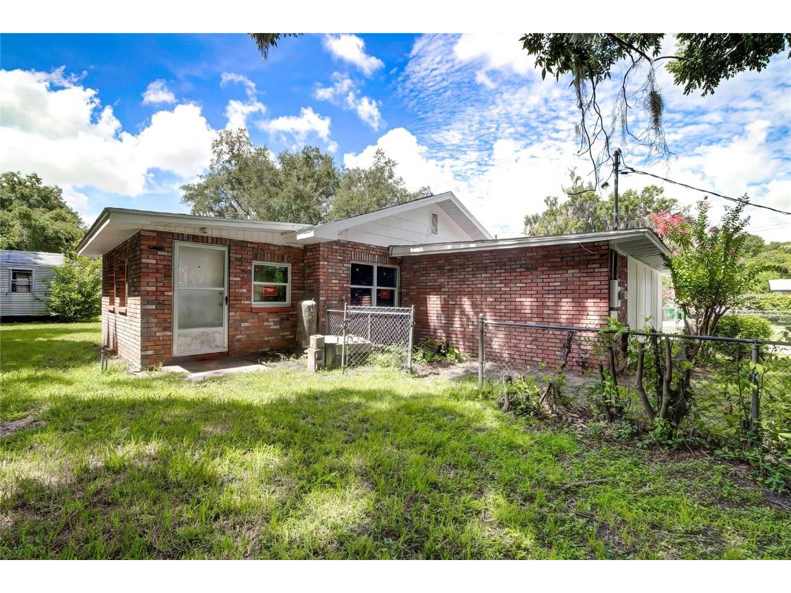 614 Powell Street Wildwood FL 34785 W7879849 image8