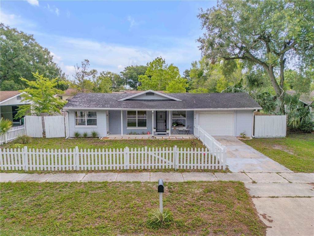 614 S Amelia Avenue Deland FL 32724 O6315838 image1