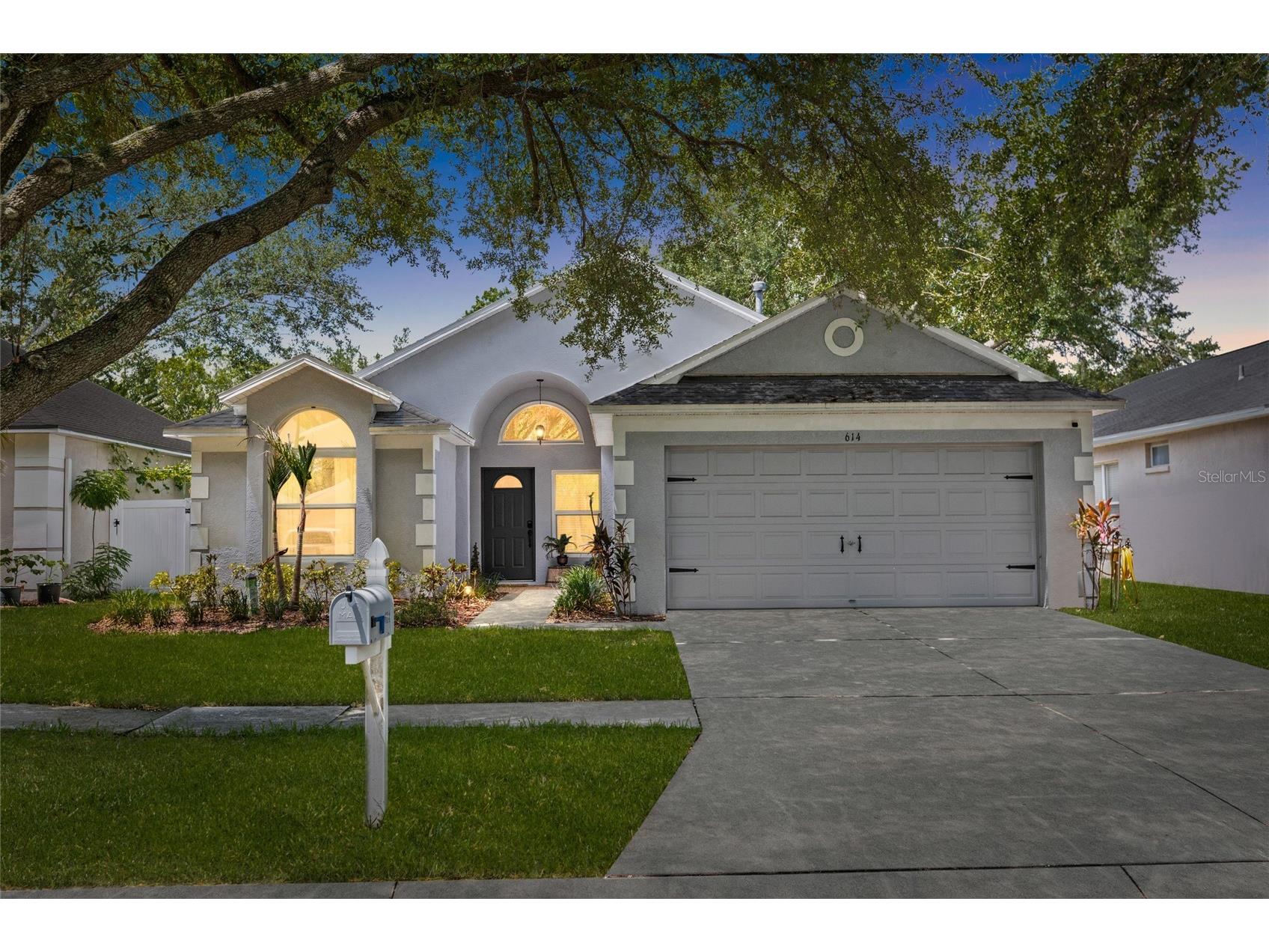 614 Somerstone Drive Valrico FL 33594 TB8525933 image1