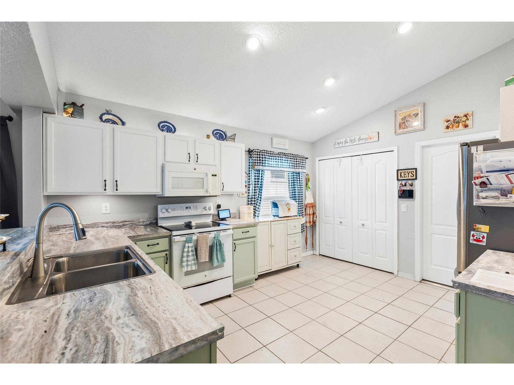 614 Somerstone Drive Valrico FL 33594 TB8525933 image9