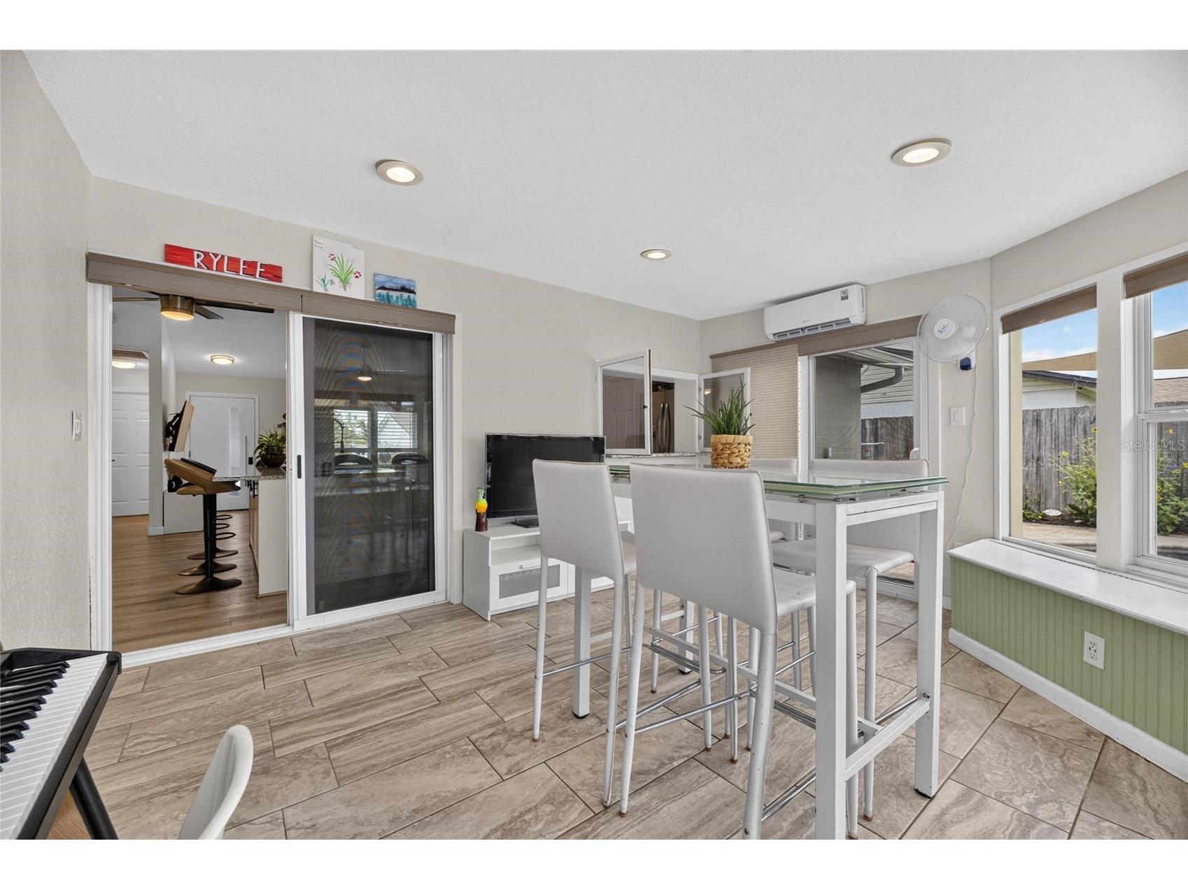 614 Stillview Circle Brandon FL 33510 TB8528316 image22