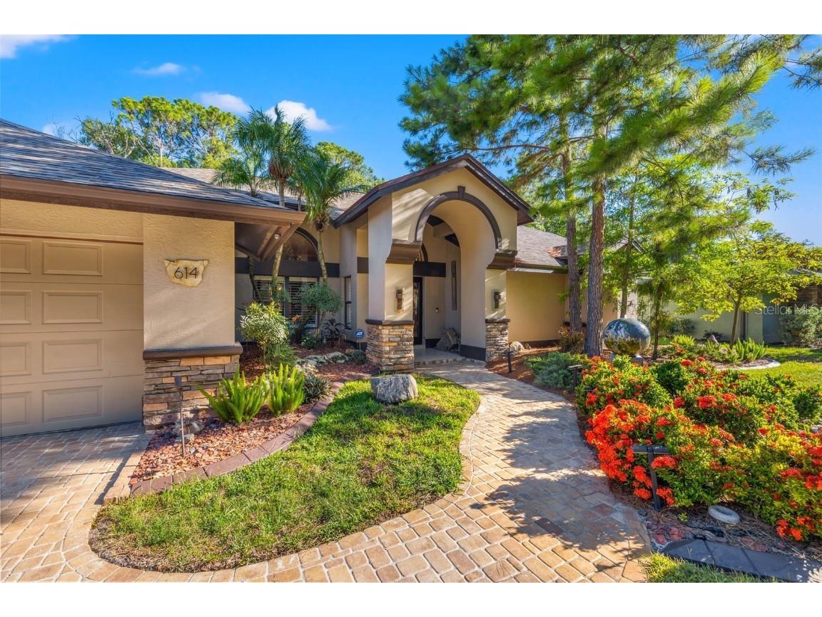 614 Waterford Circle E Tarpon Springs FL 34688 U8248127 image1